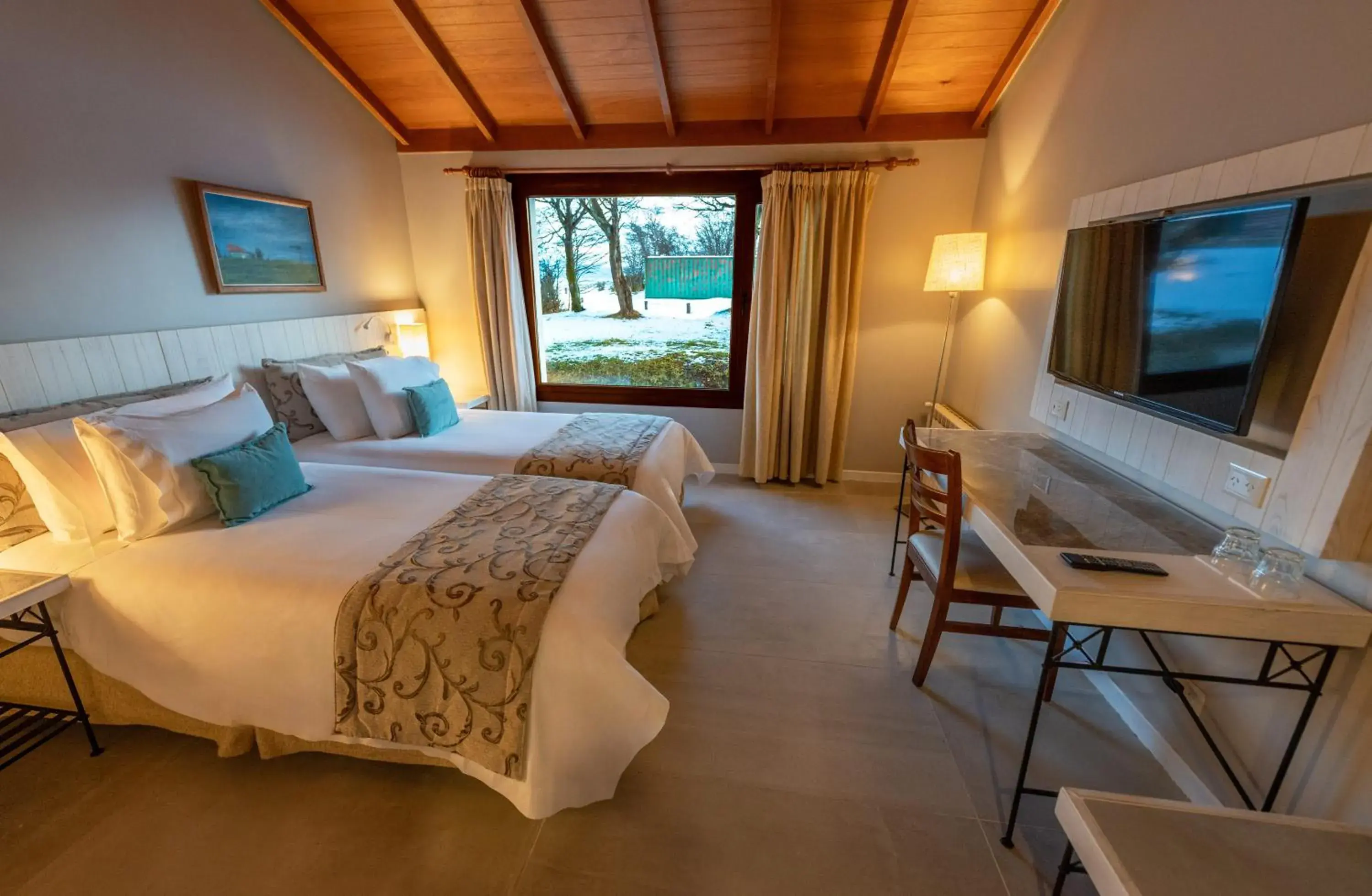 Standard Double or Twin Room with Garden View in Tolkeyen Ushuaia Hotel Standard Double or Twin Room with Garden View in Tolkeyen Ushuaia Hotel