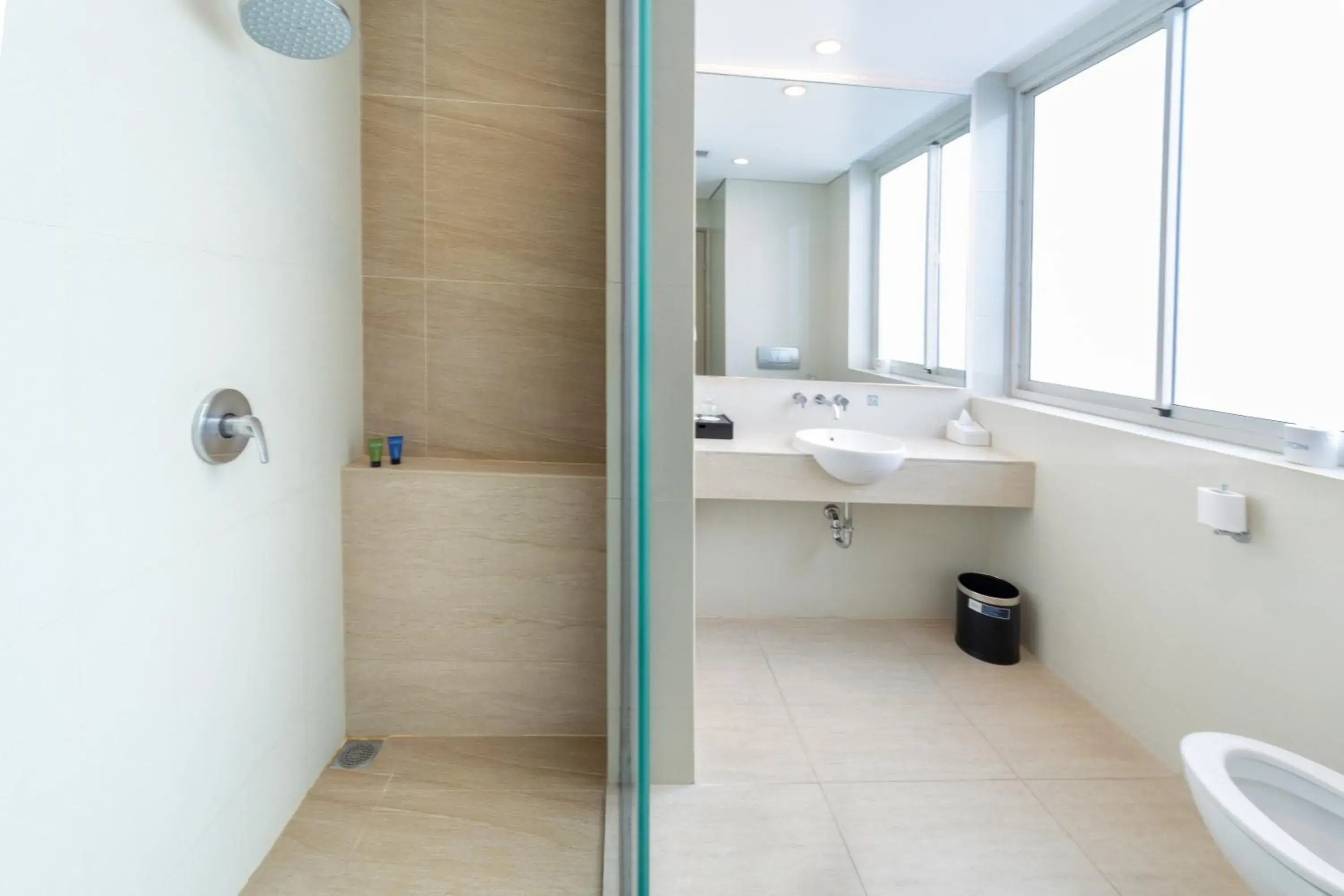 Superior Twin Room in Aston Cirebon Hotel and Convention Center Superior Twin Room in Aston Cirebon Hotel and Convention Center