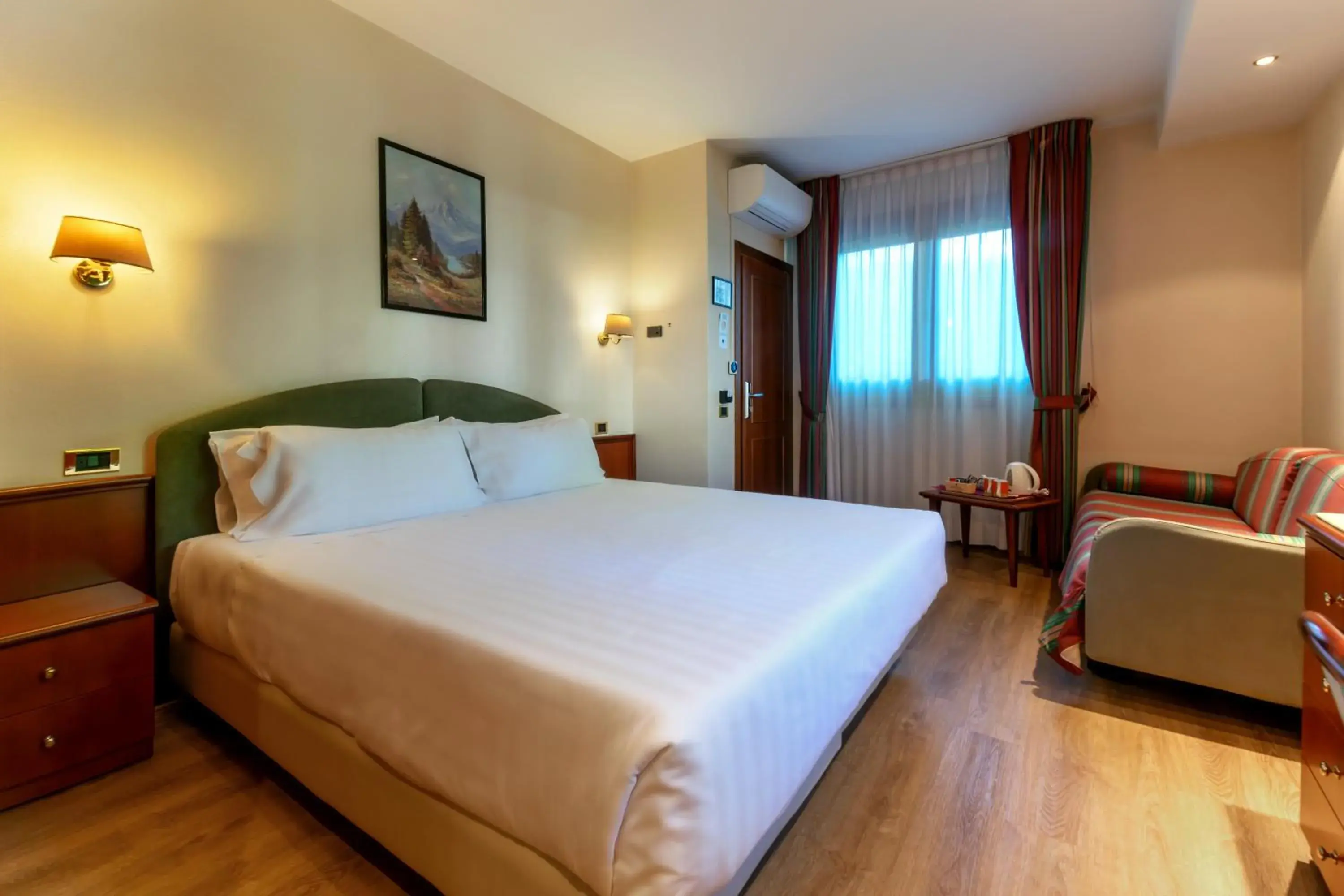 Deluxe Room in Hotel Falco D'Oro by Falco D'Oro Hotels Deluxe Room in Hotel Falco D'Oro by Falco D'Oro Hotels