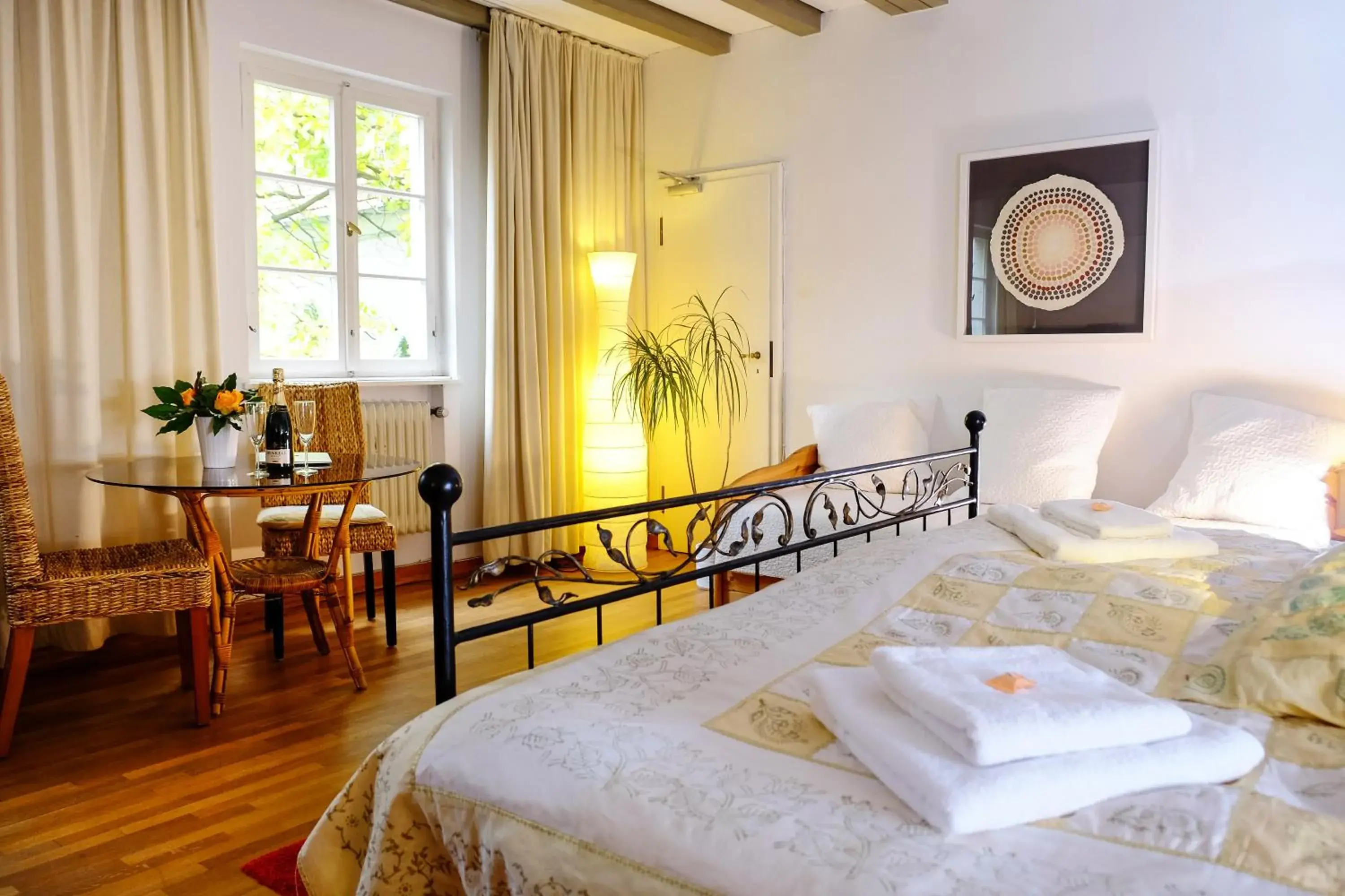 Double Room Romance - single occupancy in Rhein River Guesthouse - direkt am Rhein Double Room Romance - single occupancy in Rhein River Guesthouse - direkt am Rhein