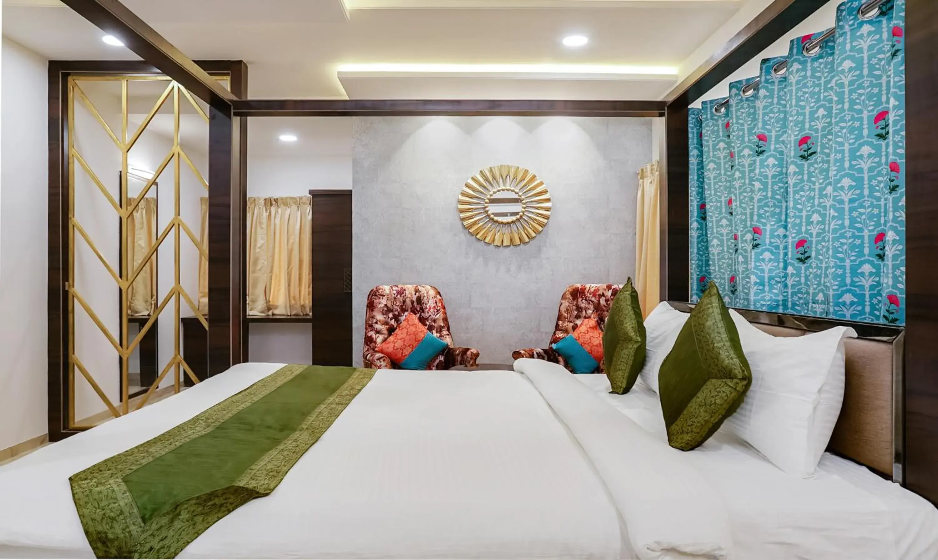 Deluxe Double Room - single occupancy in Treebo Hotel A1 Deluxe Double Room - single occupancy in Treebo Hotel A1