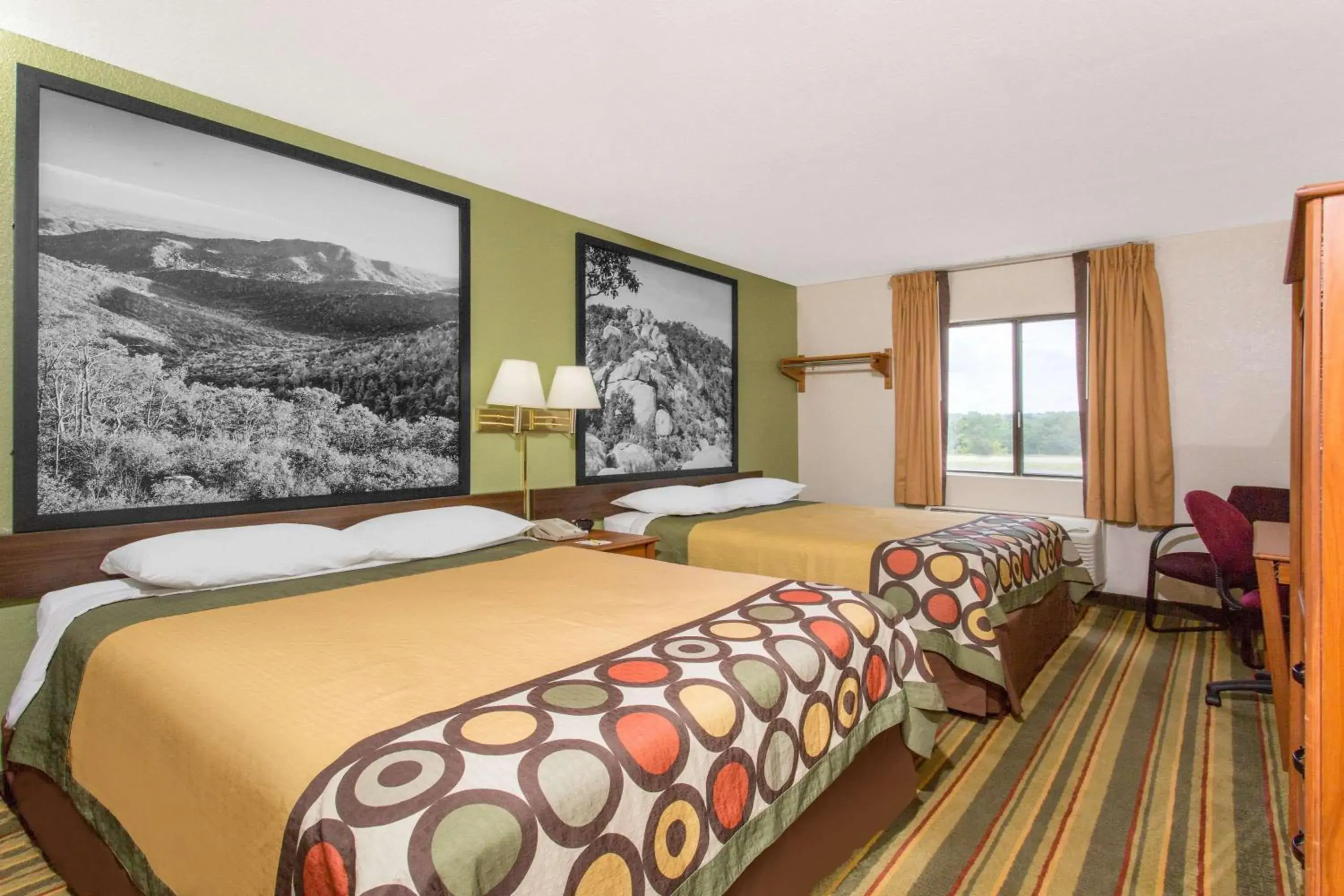 Deluxe Queen Room with Two Queen Beds - Non-Smoking in Super 8 by Wyndham Bedford Deluxe Queen Room with Two Queen Beds - Non-Smoking in Super 8 by Wyndham Bedford