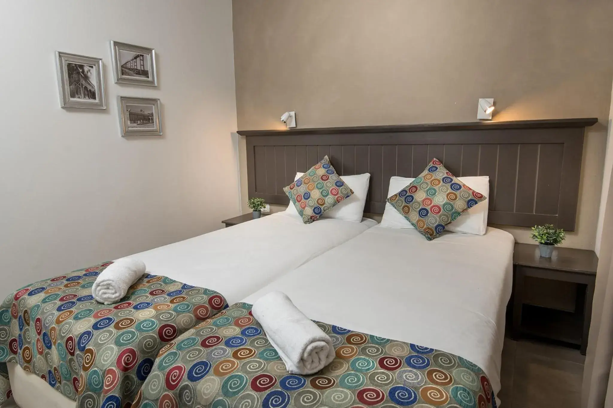 Family Garden in Degania Bet Kibbutz Country Lodging Family Garden in Degania Bet Kibbutz Country Lodging