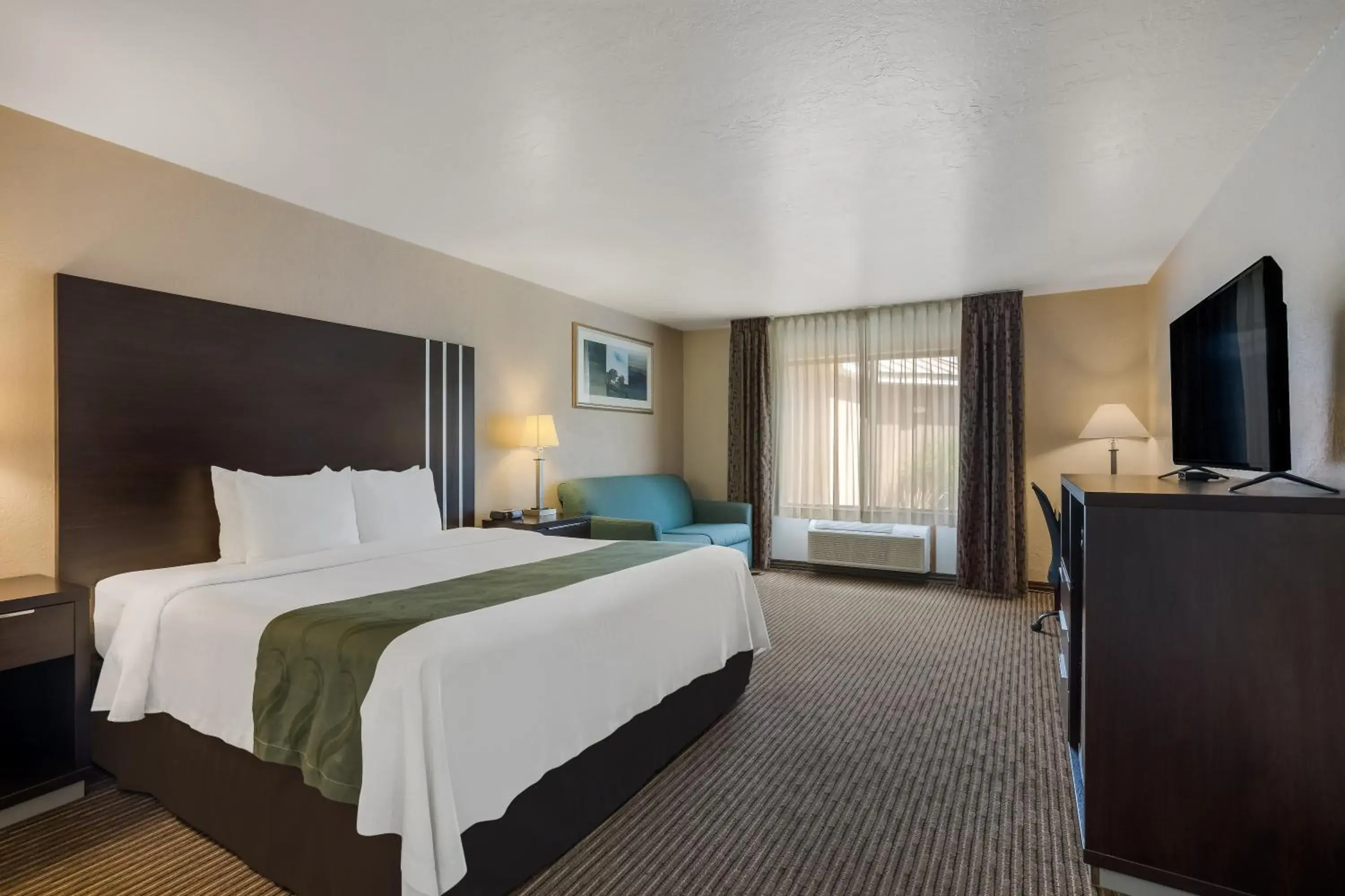 King Room - Accessible/Non-Smoking in Quality Inn Richfield I-70 King Room - Accessible/Non-Smoking in Quality Inn Richfield I-70