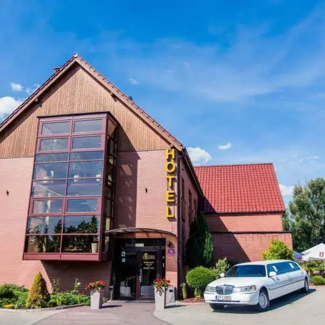 HOTEL LORD HOTEL LORD