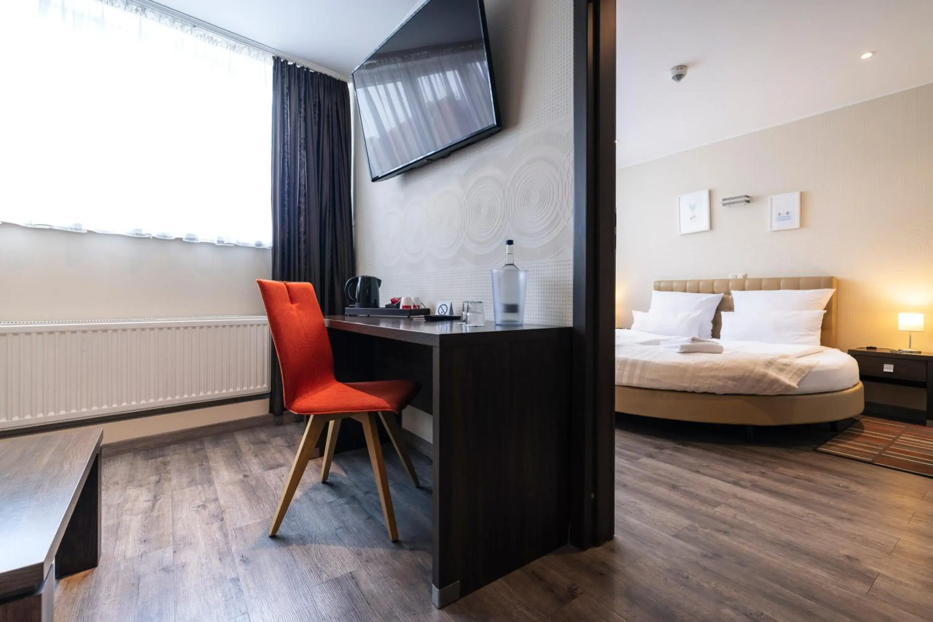 Junior Suite with Bath Tub in home Hotel Junior Suite with Bath Tub in home Hotel