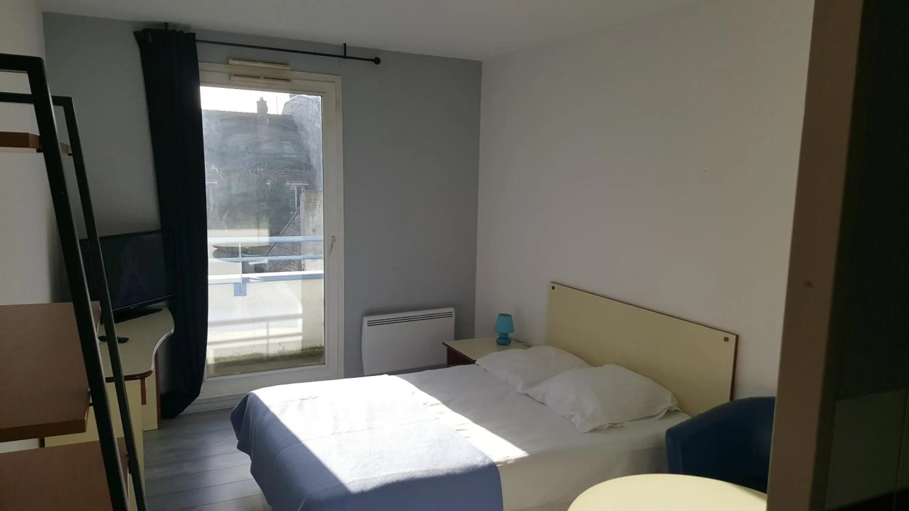 One-Bedroom Apartment in Résidence Hôtelière Poincaré One-Bedroom Apartment in Résidence Hôtelière Poincaré