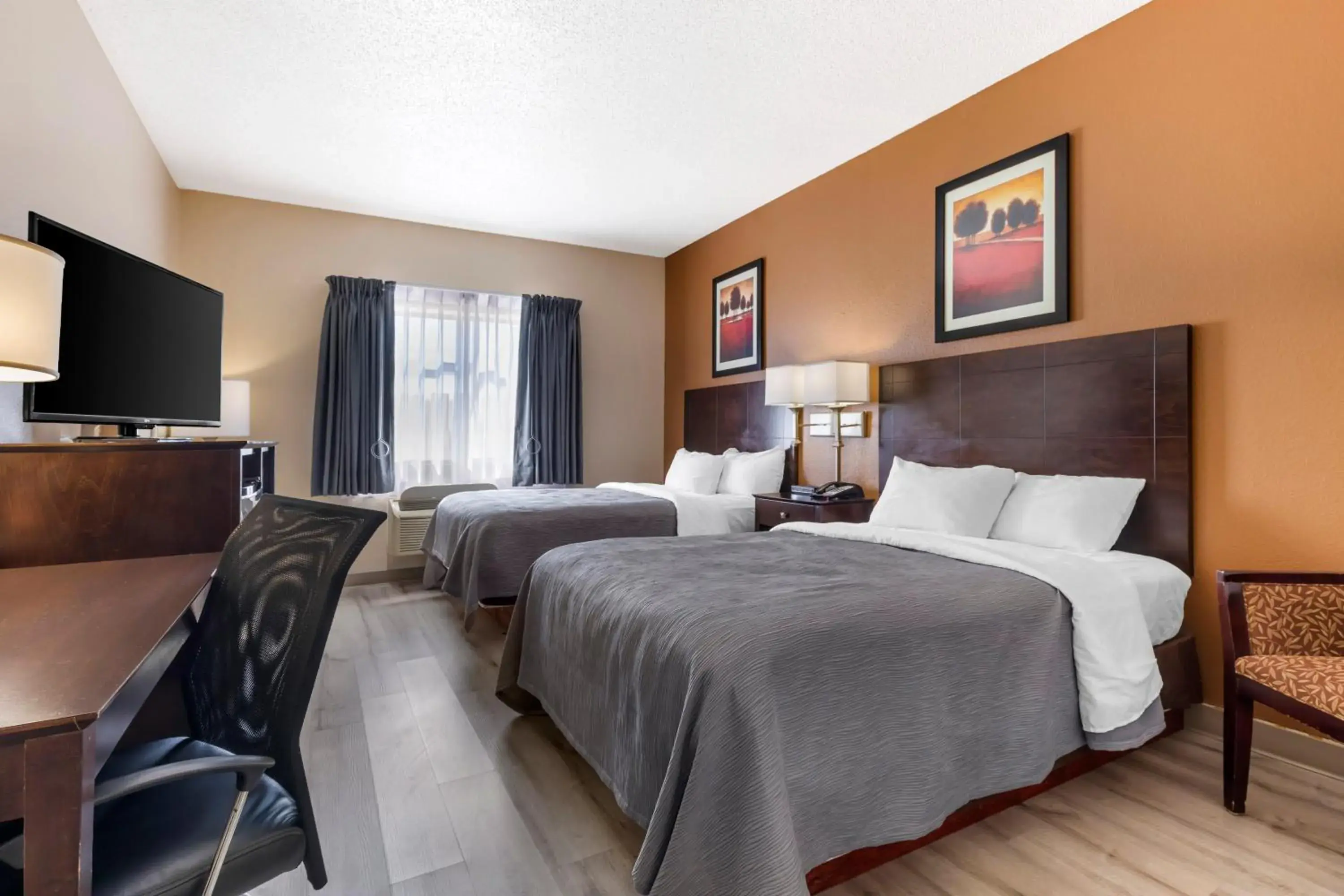 Double Room with Two Double Beds - Non-Smoking in Quality Inn & Suites Wichita Falls I-44 Double Room with Two Double Beds - Non-Smoking in Quality Inn & Suites Wichita Falls I-44