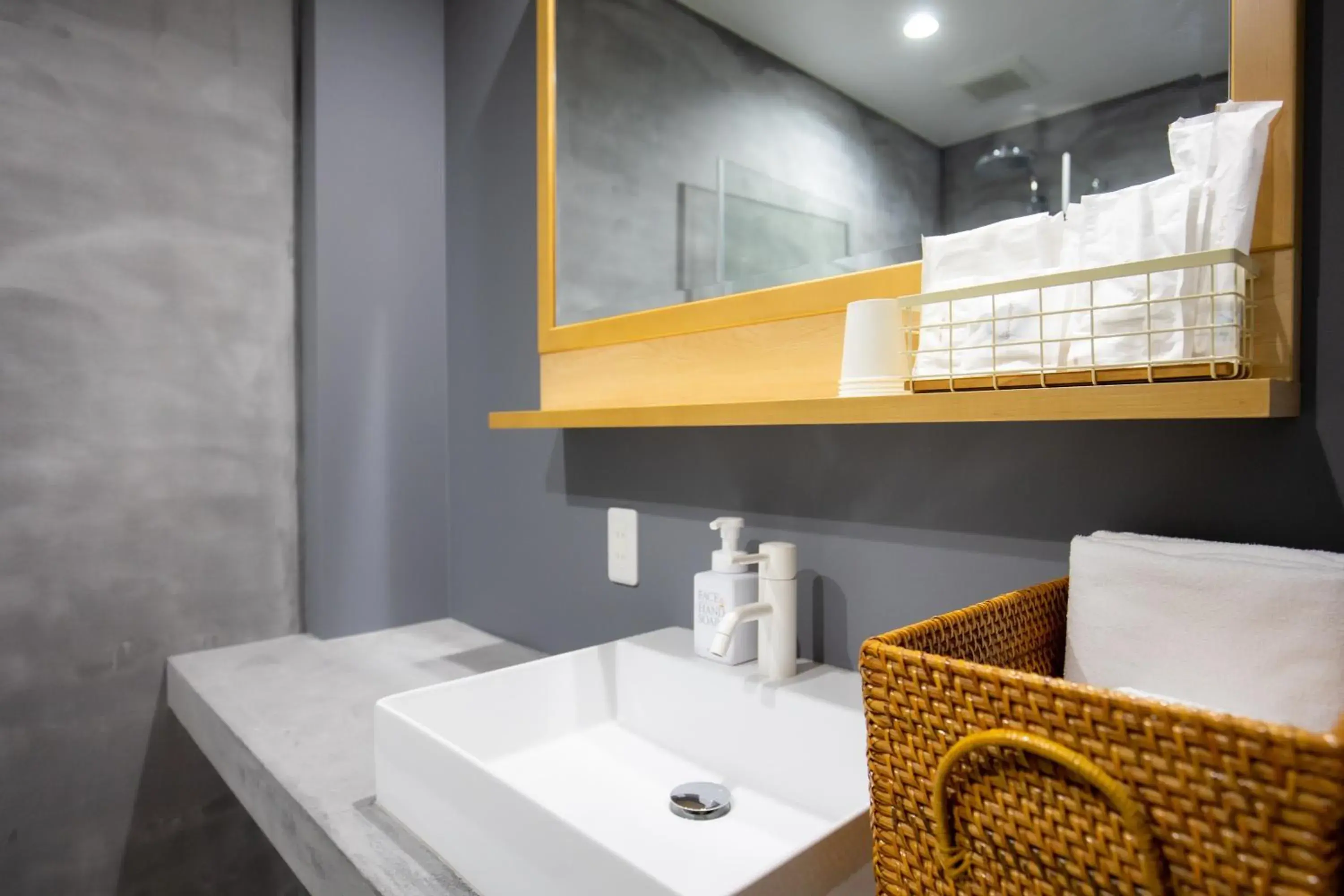 Triple Room with Shower in Kona Stay Bicycle Resort Triple Room with Shower in Kona Stay Bicycle Resort