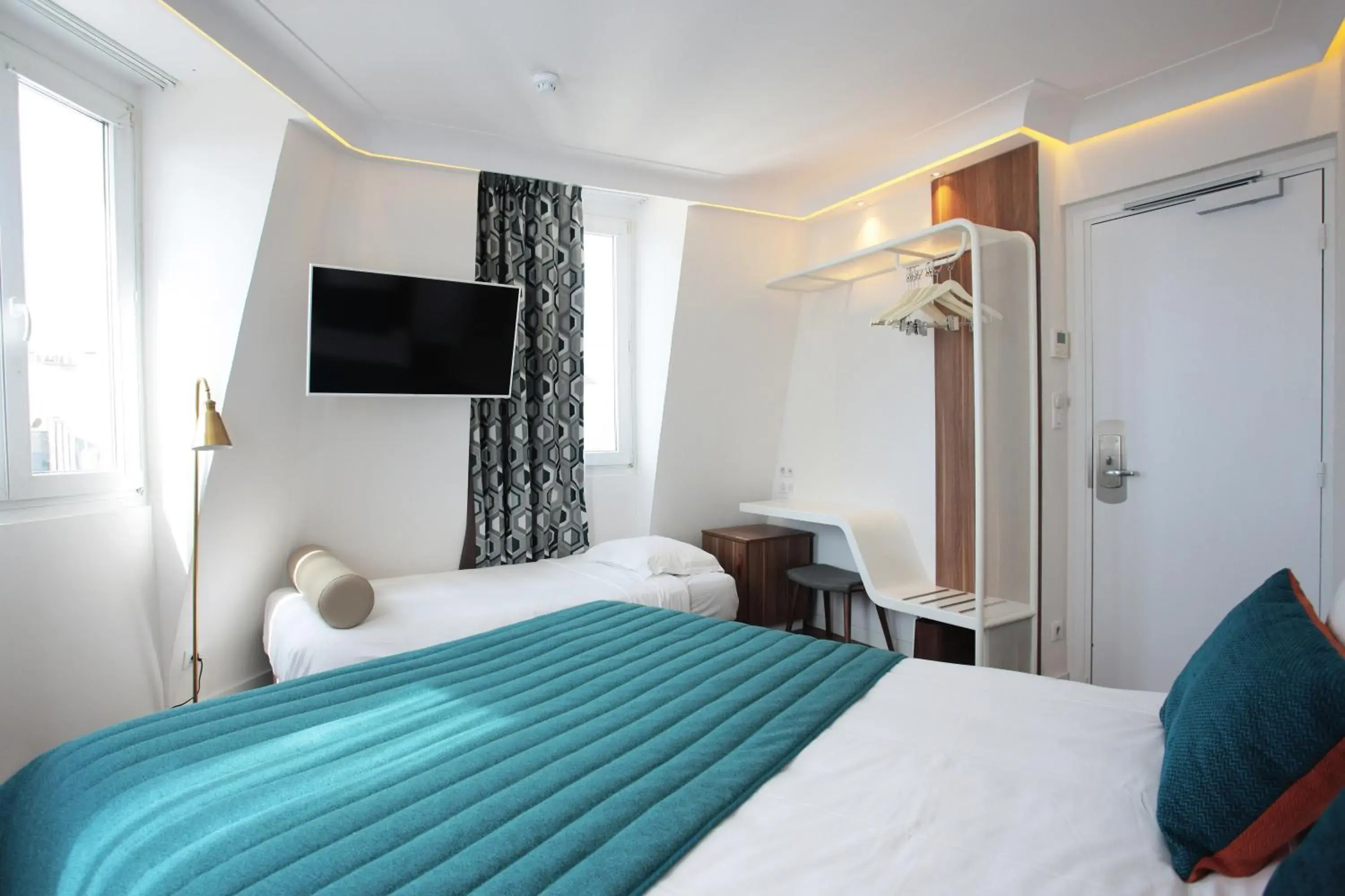 Eiffel Deluxe Room in Hôtel Eiffel Turenne Eiffel Deluxe Room in Hôtel Eiffel Turenne