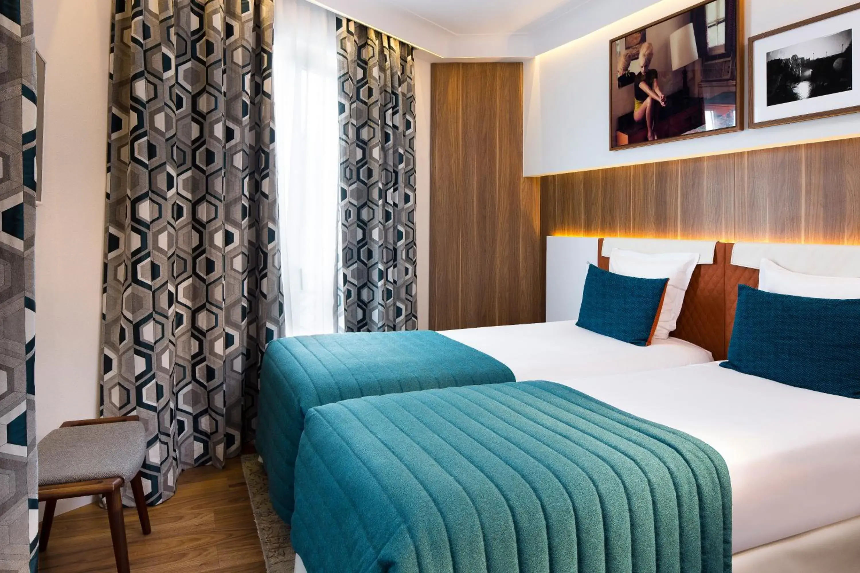 Prestige Room in Hôtel Eiffel Turenne Prestige Room in Hôtel Eiffel Turenne