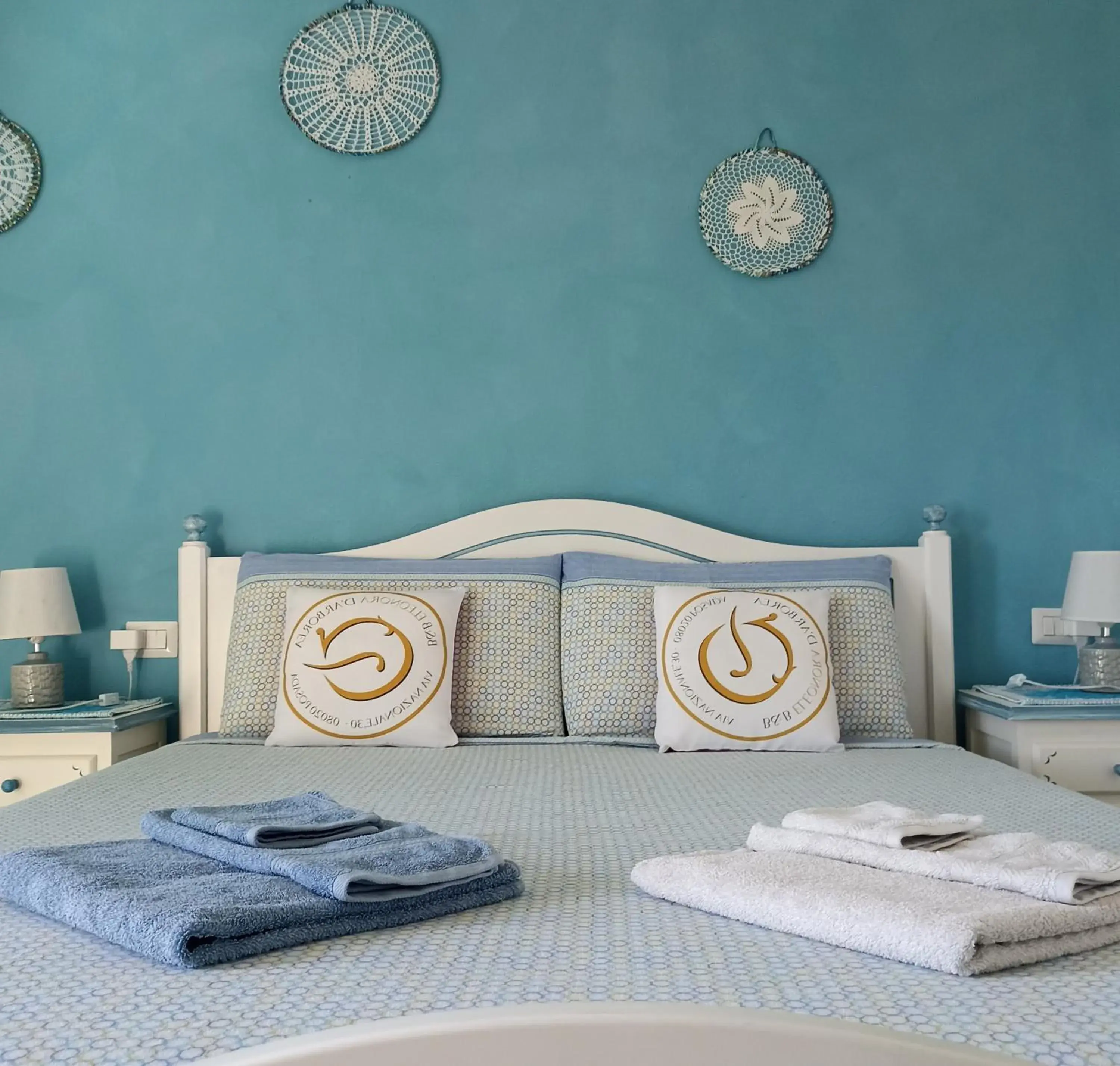 Double Room with Private Bathroom in B&B Eleonora D'Arborea, Centro Storico Double Room with Private Bathroom in B&B Eleonora D'Arborea, Centro Storico