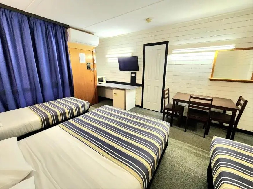 Family Room in Finley Motel Family Room in Finley Motel