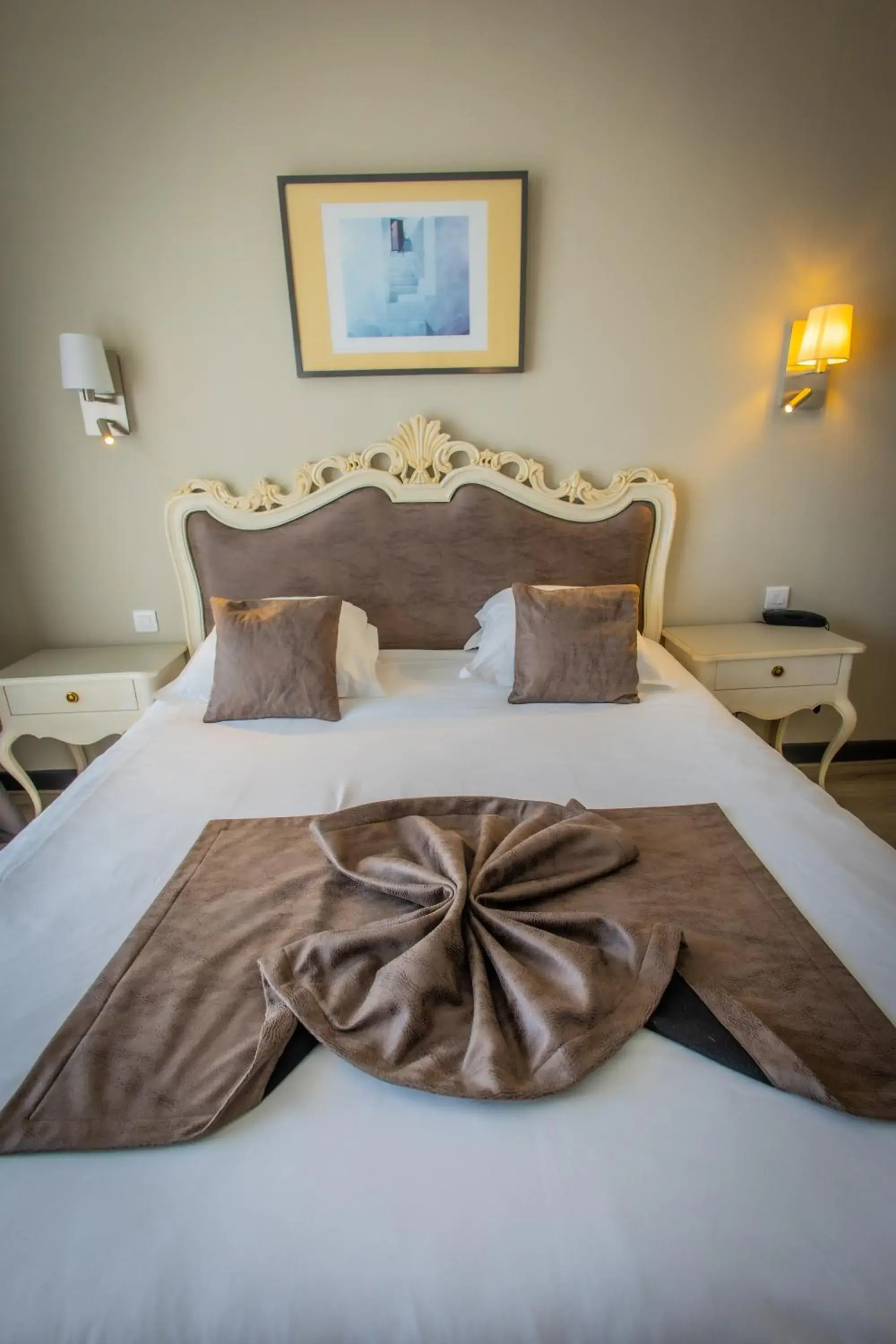 Standard Double Room with Balcony in Alexain Hotel Restaurant & Wellness - Colmar Ouest Standard Double Room with Balcony in Alexain Hotel Restaurant & Wellness - Colmar Ouest