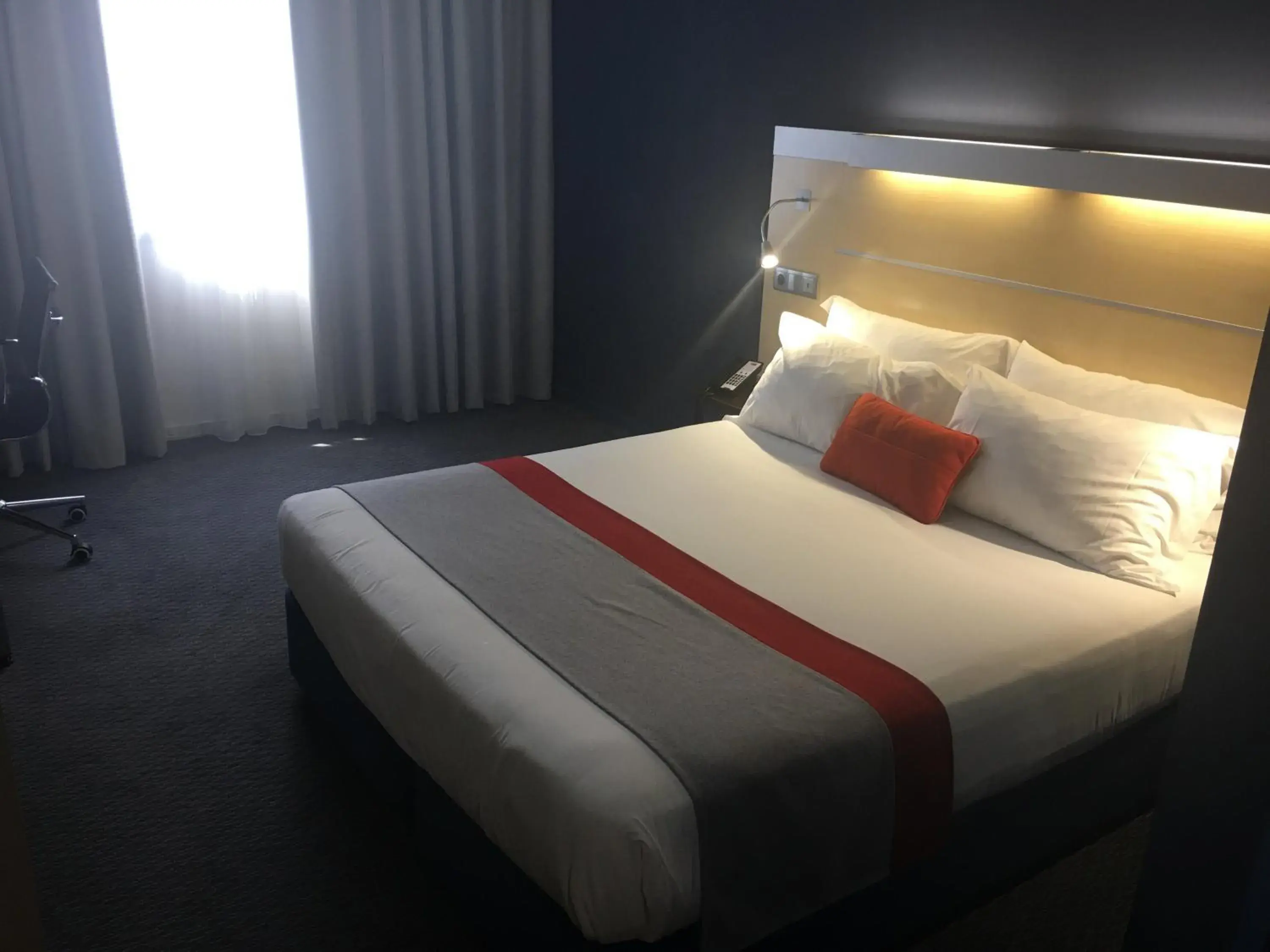 Standard Double Room in Holiday Inn Express Porto Exponor by IHG Standard Double Room in Holiday Inn Express Porto Exponor by IHG