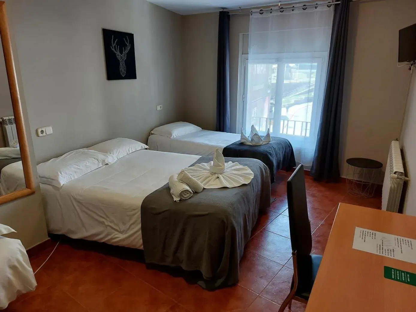 Quadruple Room in Hotel Mirtil Quadruple Room in Hotel Mirtil