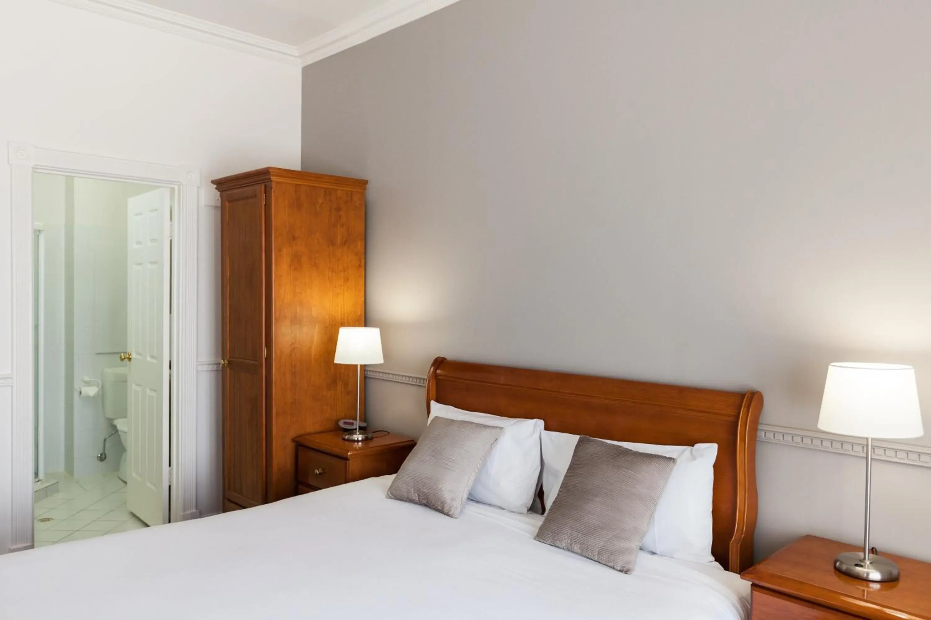 Studio Apartment in Majestic Tynte Street Apartments Studio Apartment in Majestic Tynte Street Apartments