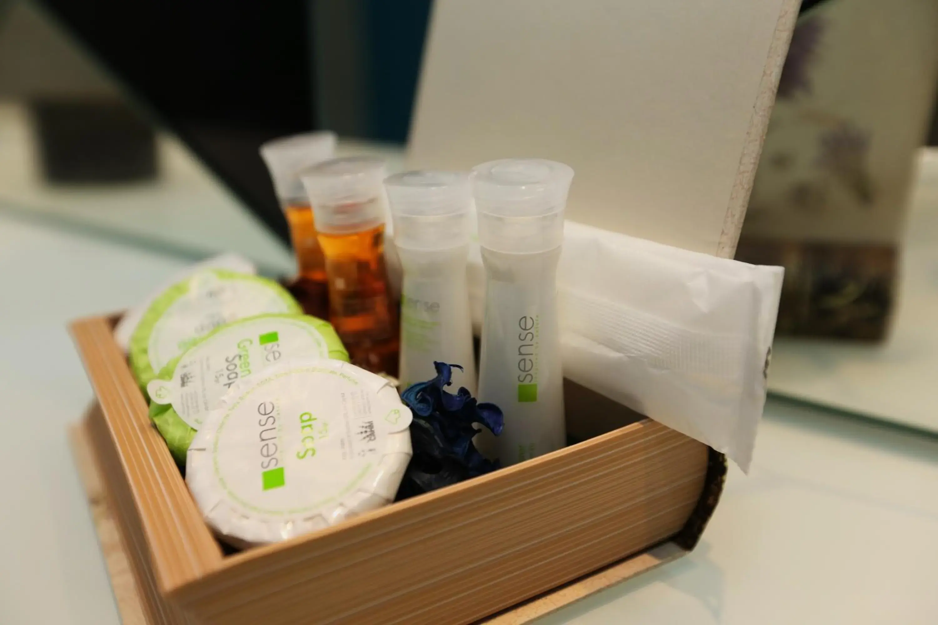 Deluxe Double Room with Shower in Valentino Rooms Deluxe Double Room with Shower in Valentino Rooms