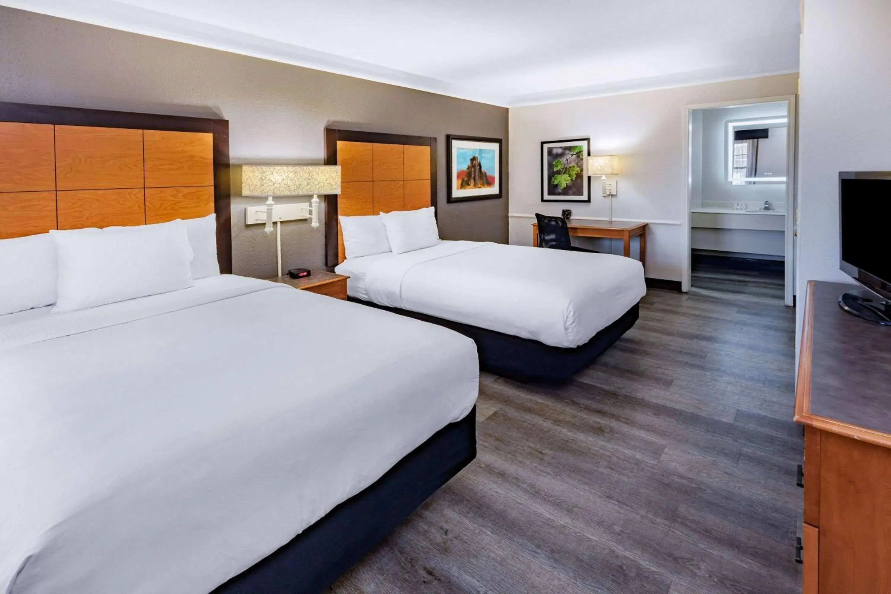 Executive Double Room with Two Double Beds - Non-Smoking in La Quinta Inn by Wyndham Laredo I-35 Executive Double Room with Two Double Beds - Non-Smoking in La Quinta Inn by Wyndham Laredo I-35