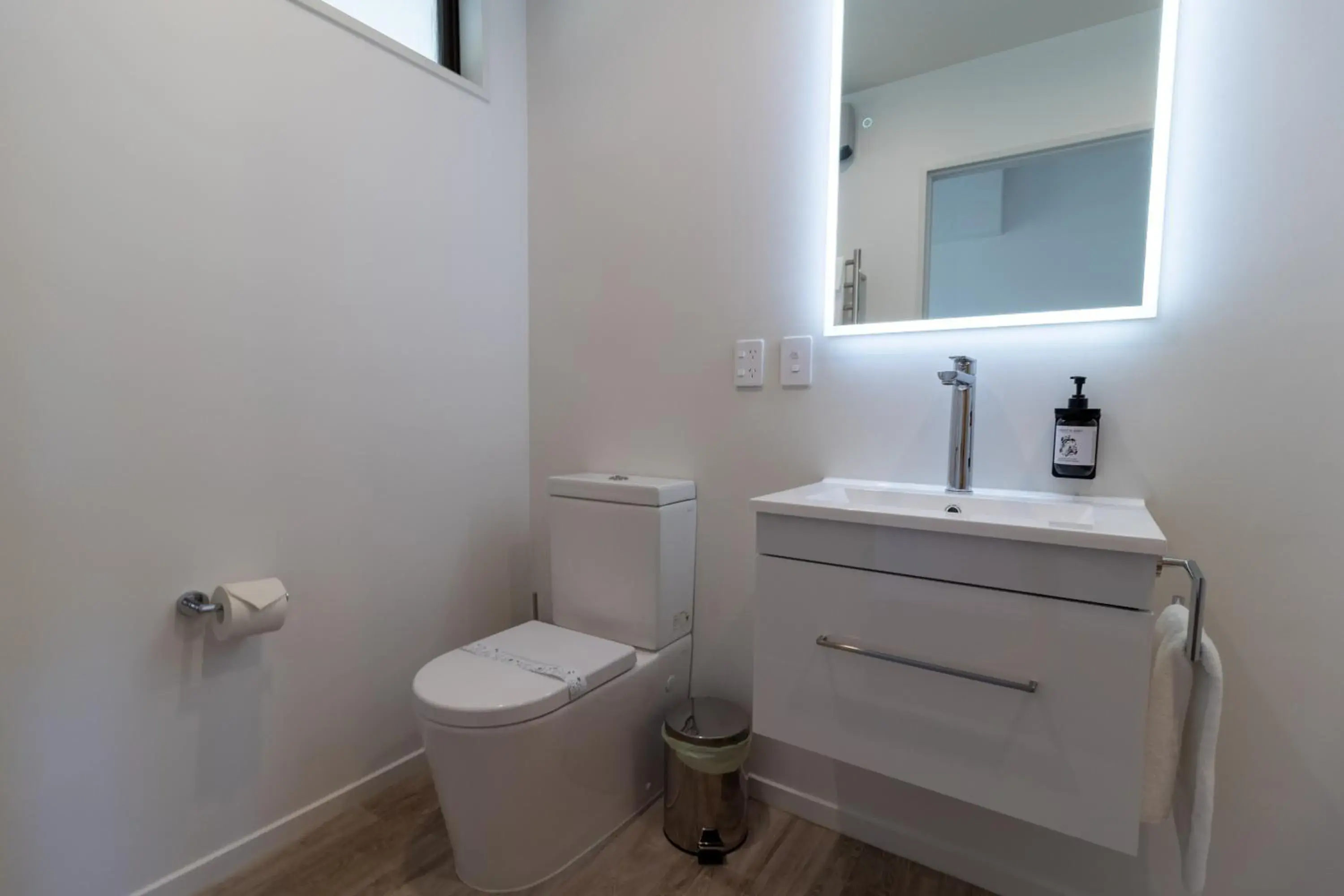 Family Room with Mountain View in The Bealey Hotel Family Room with Mountain View in The Bealey Hotel