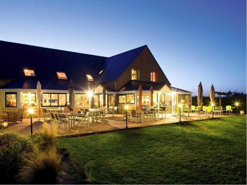 Hôtel Restaurant Le Mur du Roy Hôtel Restaurant Le Mur du Roy