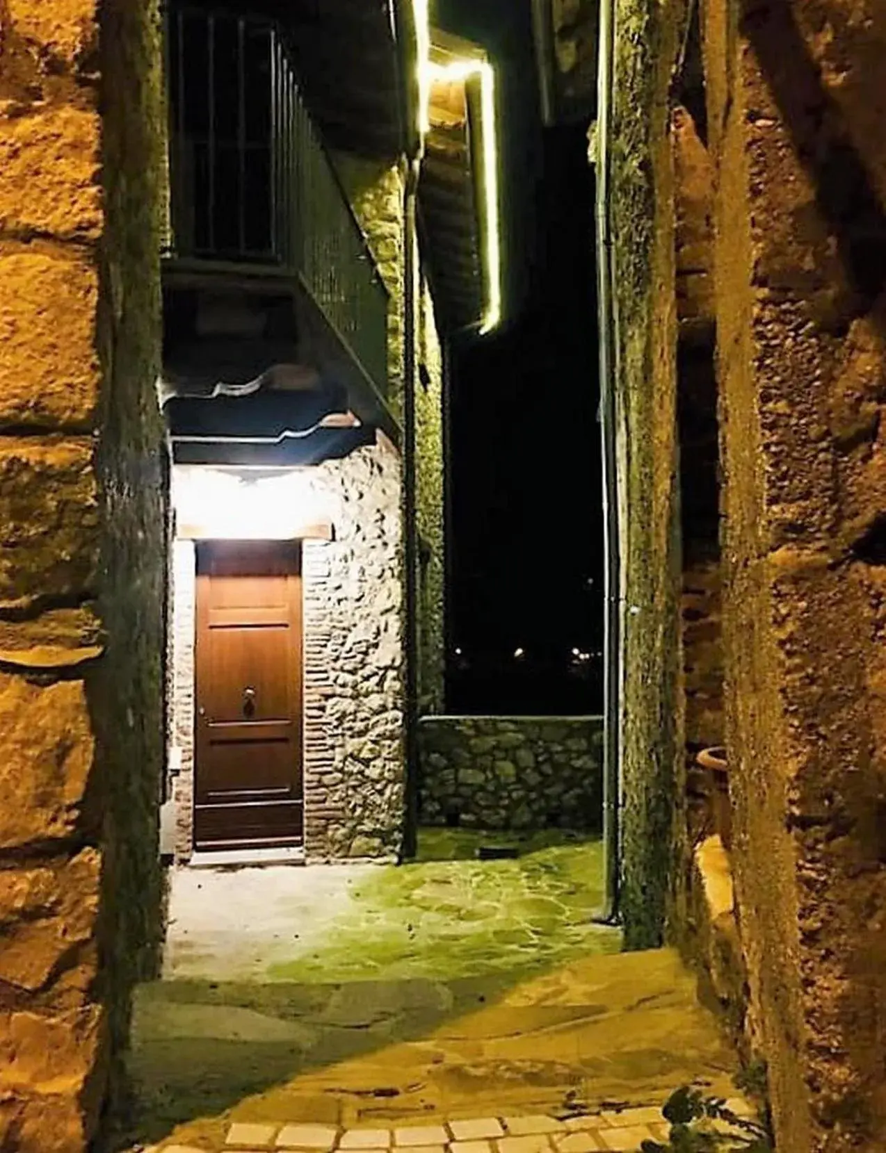 Triple Room with Private Bathroom in B&B Leofreni Natura Triple Room with Private Bathroom in B&B Leofreni Natura