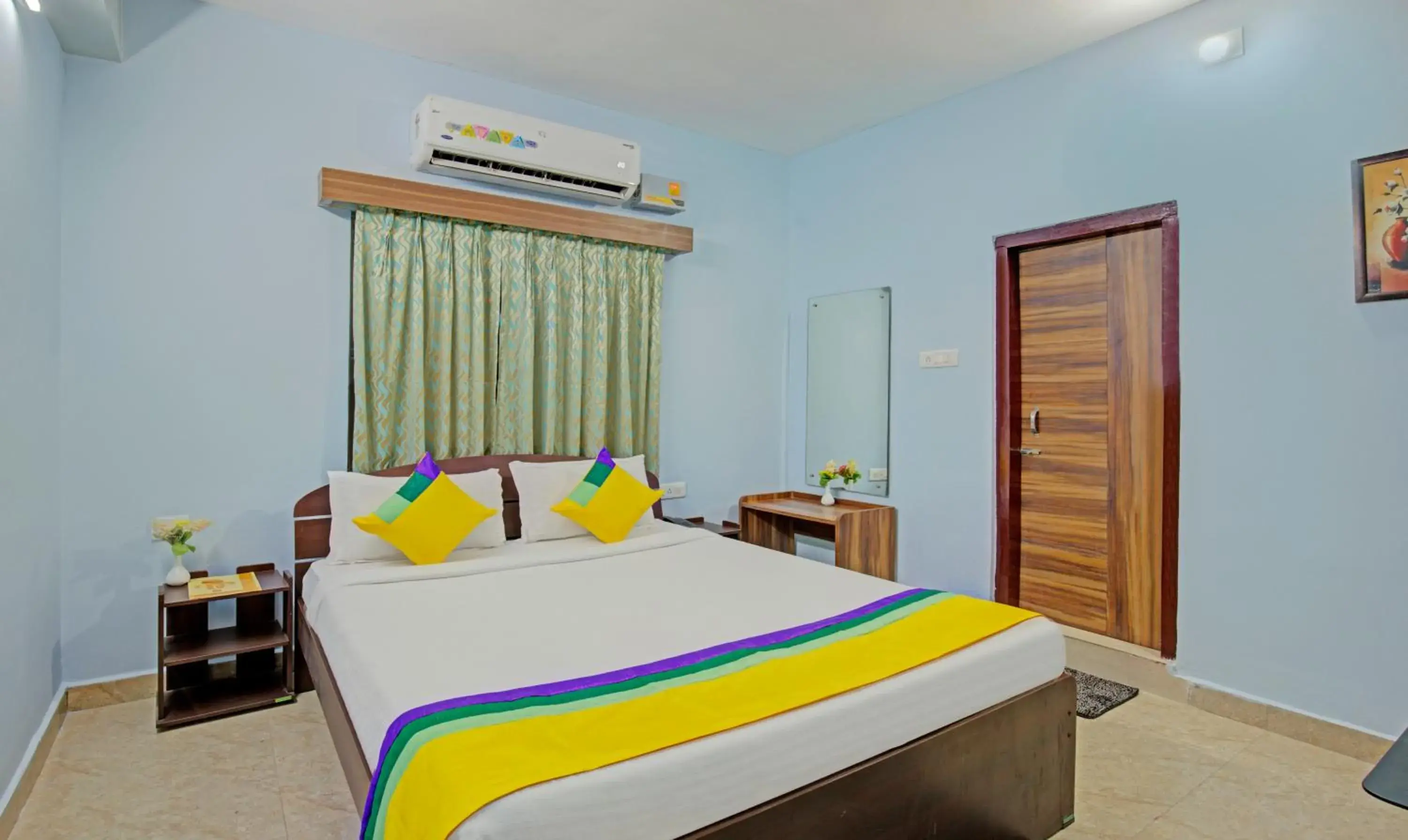 Double Room - single occupancy in Itsy Hotels Sidhartha Residency Double Room - single occupancy in Itsy Hotels Sidhartha Residency