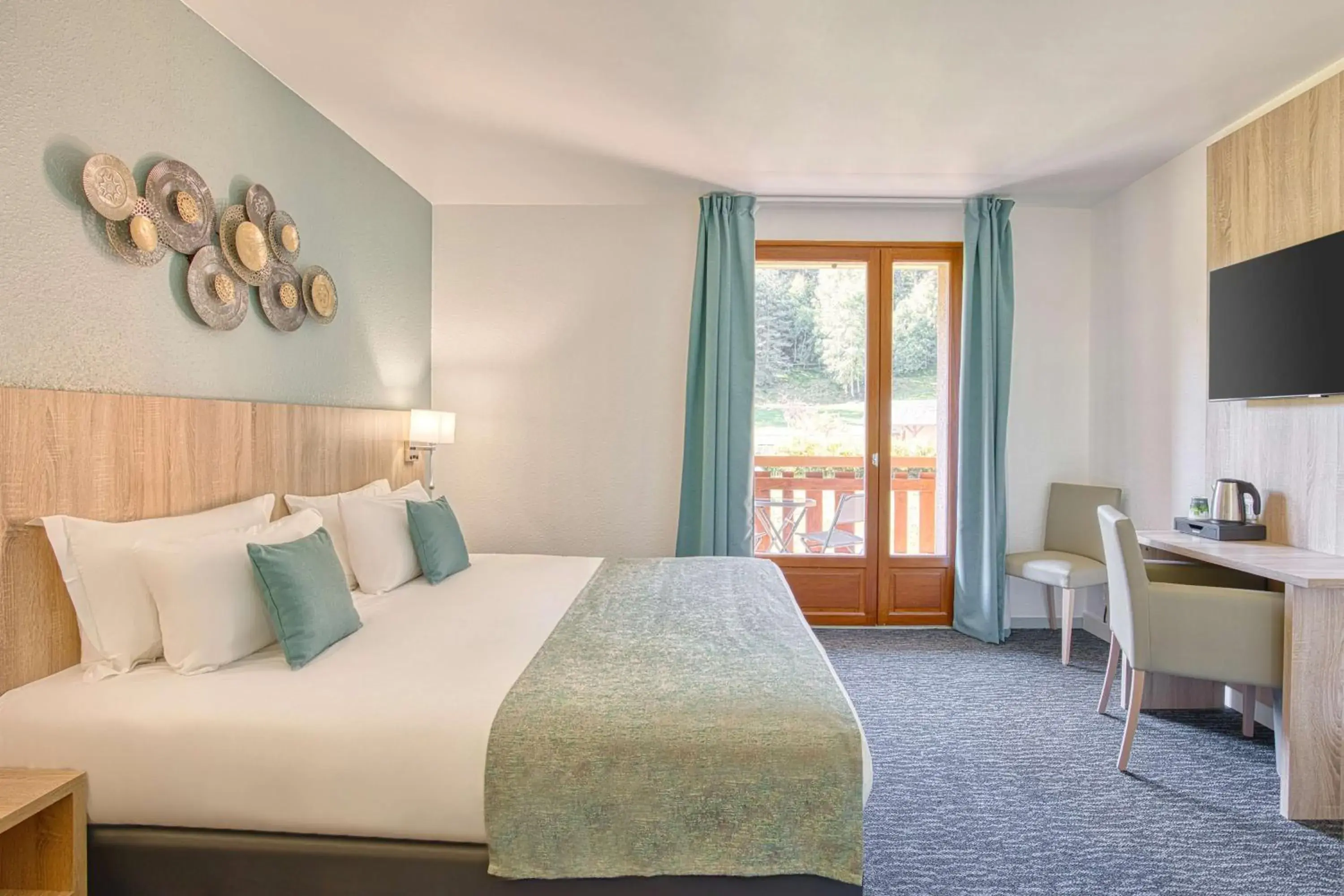 Classic King Room with Garden View in Les Hameaux De Lozere Sure Hotel Collection by Best Western Classic King Room with Garden View in Les Hameaux De Lozere Sure Hotel Collection by Best Western