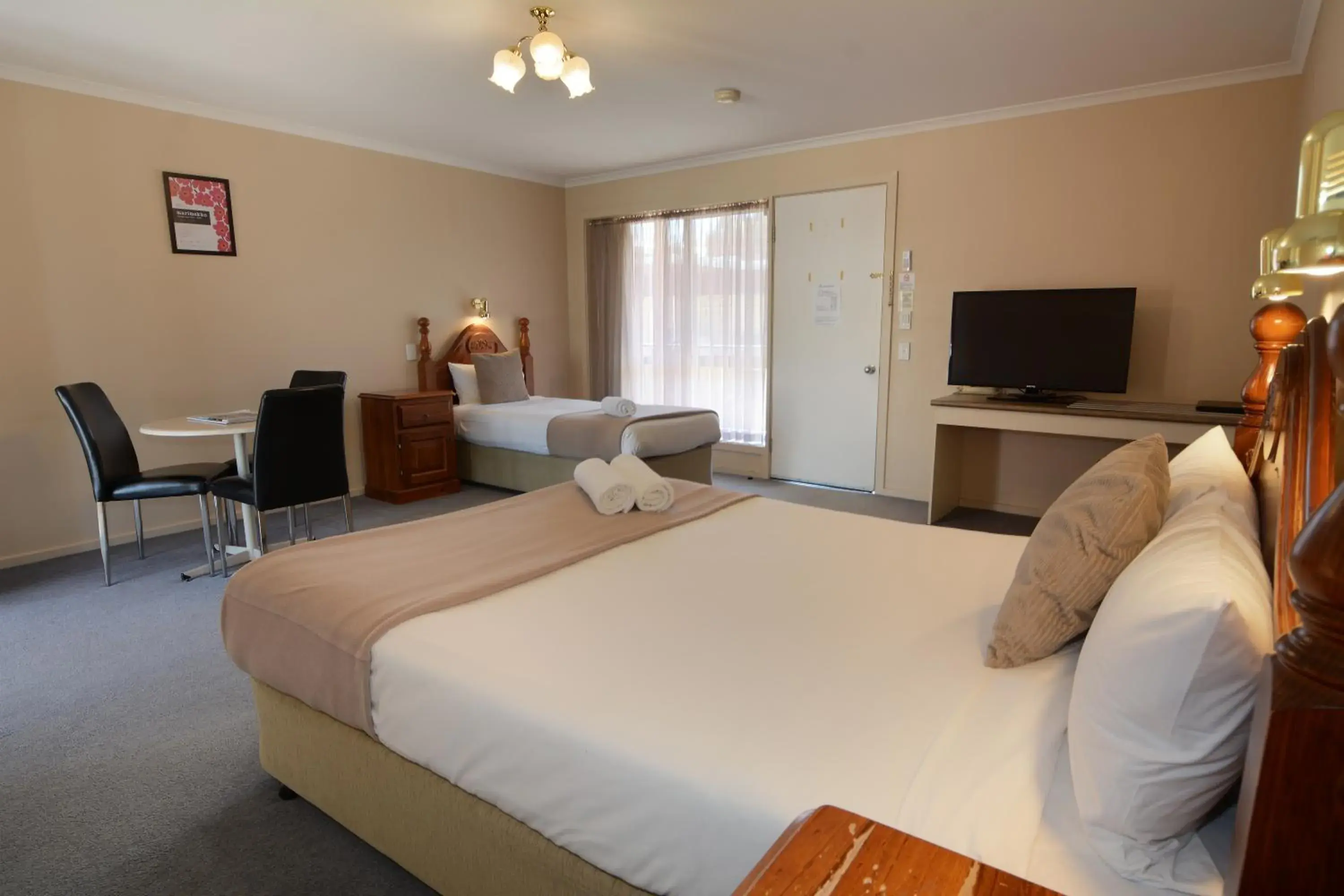 Standard Twin Room in City Centre Motel Standard Twin Room in City Centre Motel