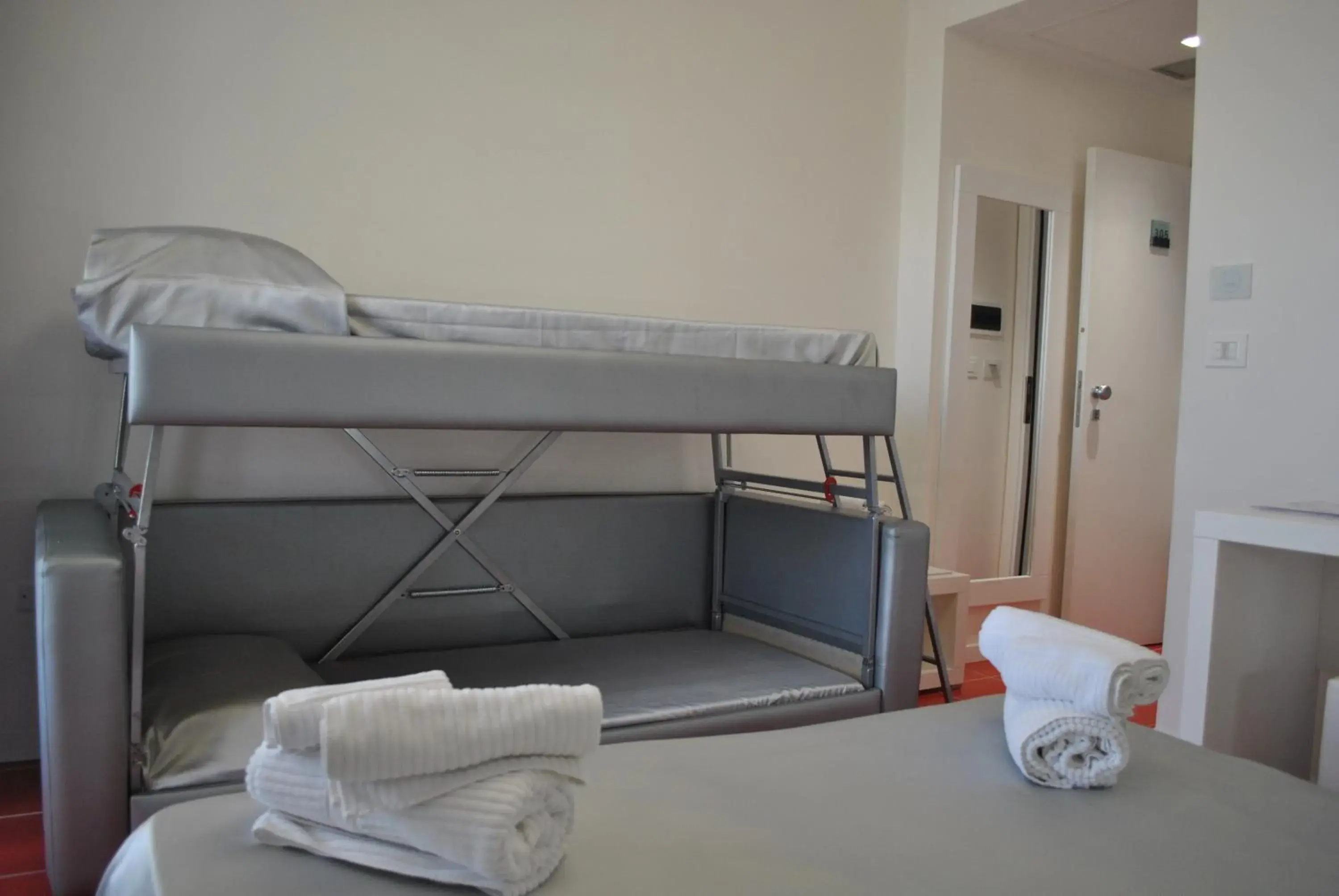 Comfort Triple Room in AH Premium Ugento Isola di Pazze Comfort Triple Room in AH Premium Ugento Isola di Pazze