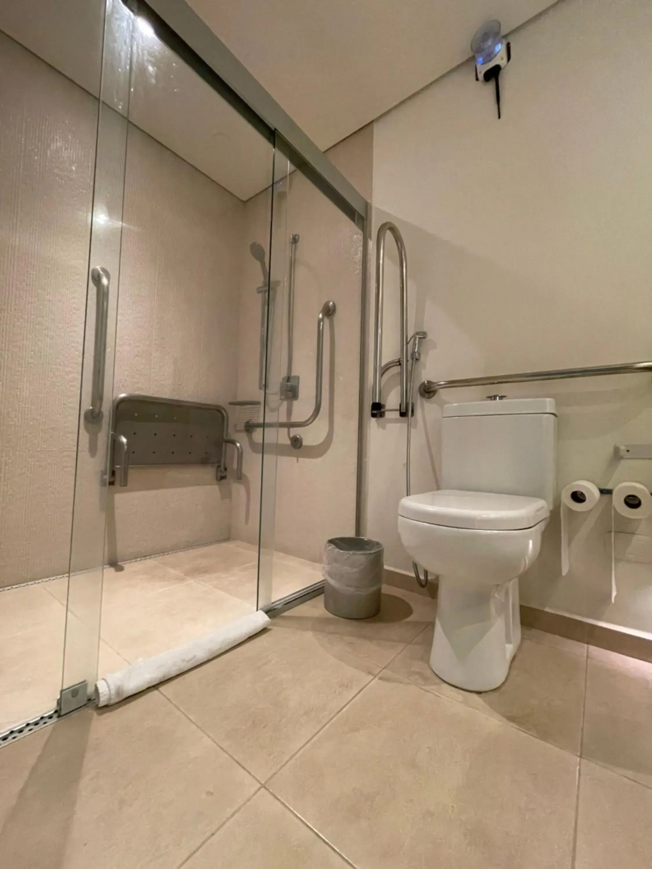 Triple Room - Disability Access in Hotel Nacional Inn Curitiba Santa Felicidade Triple Room - Disability Access in Hotel Nacional Inn Curitiba Santa Felicidade