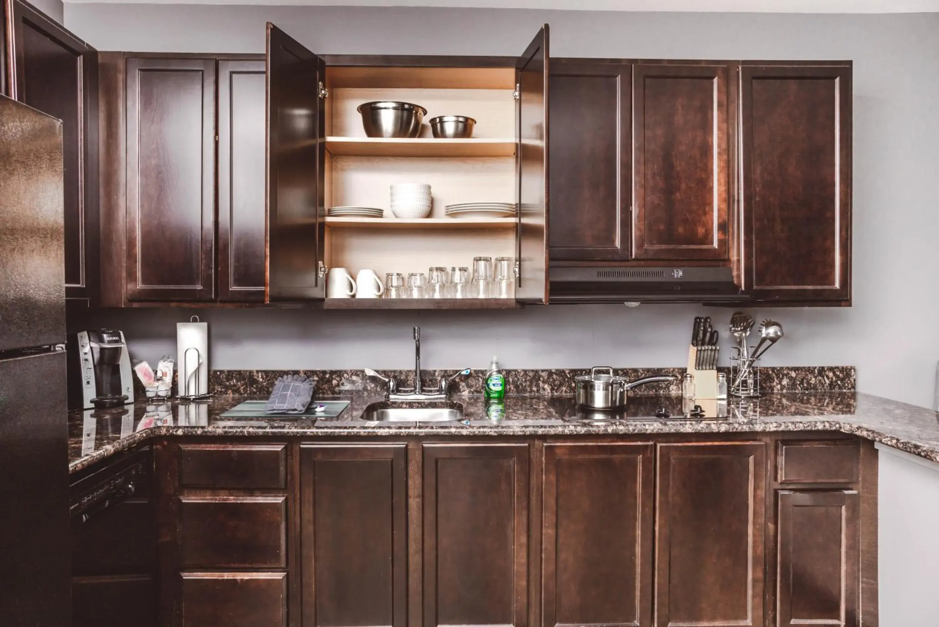 King Studio in The Inn On Sheridan King Studio in The Inn On Sheridan