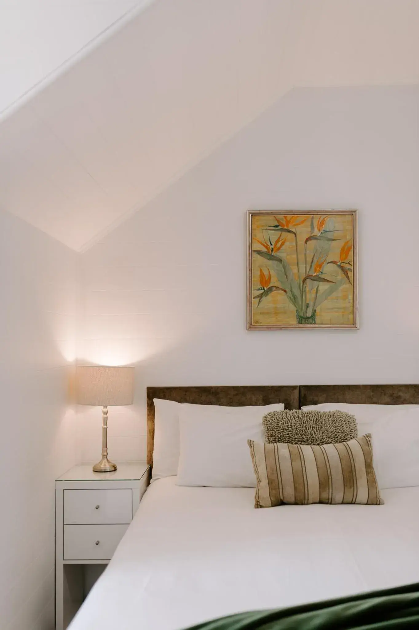 Quadruple Room with Shared Bathroom in The Abbey Quadruple Room with Shared Bathroom in The Abbey