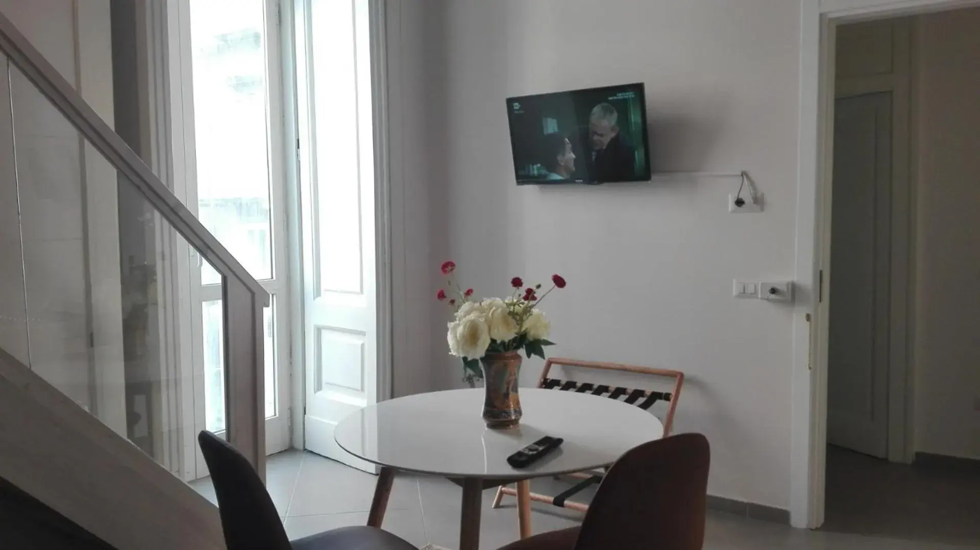 Quadruple Room in Piano Nobile by Napoliapartments Quadruple Room in Piano Nobile by Napoliapartments