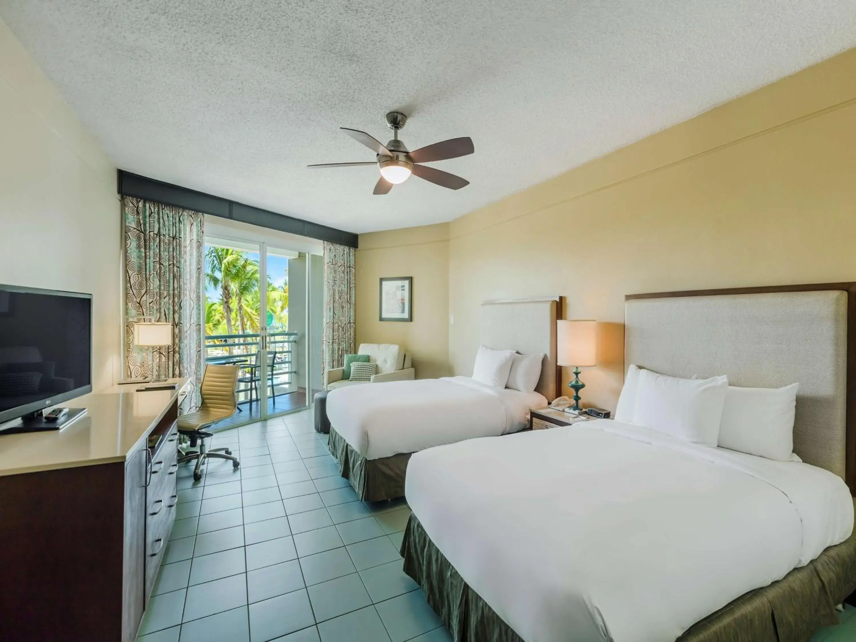 Double Room with Pool/Ocean View and Balcony in Hilton Ponce Golf & Casino Resort Double Room with Pool/Ocean View and Balcony in Hilton Ponce Golf & Casino Resort