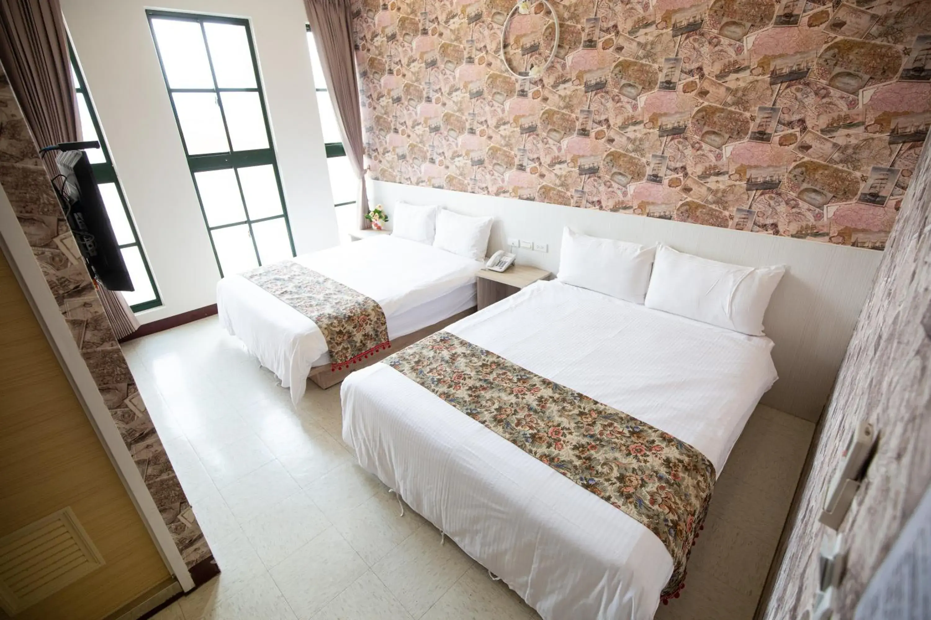 Standard Quadruple Room in Jia-Jia Business Hotel Standard Quadruple Room in Jia-Jia Business Hotel