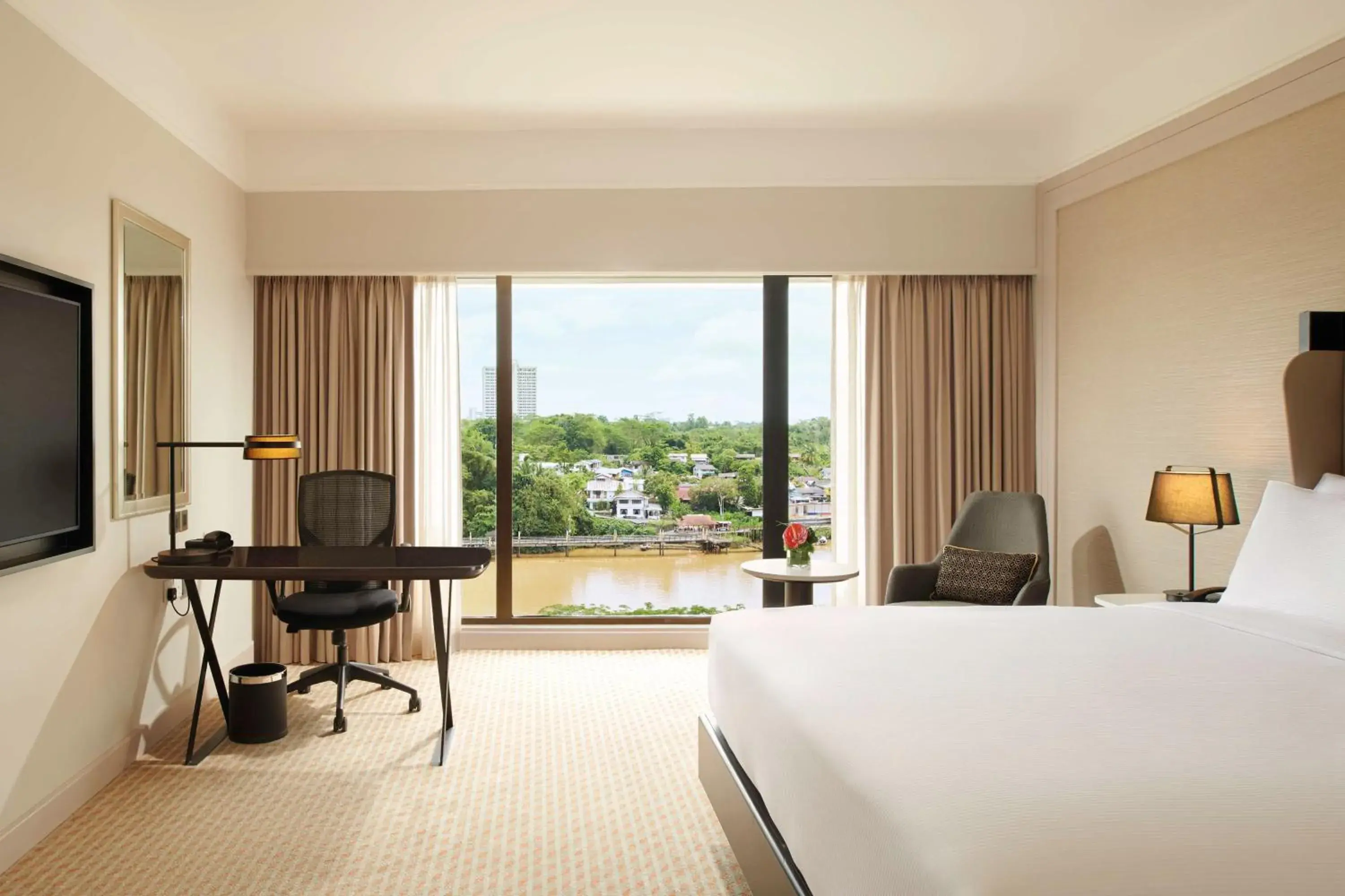 Executive King Room in Hilton Kuching Hotel Executive King Room in Hilton Kuching Hotel