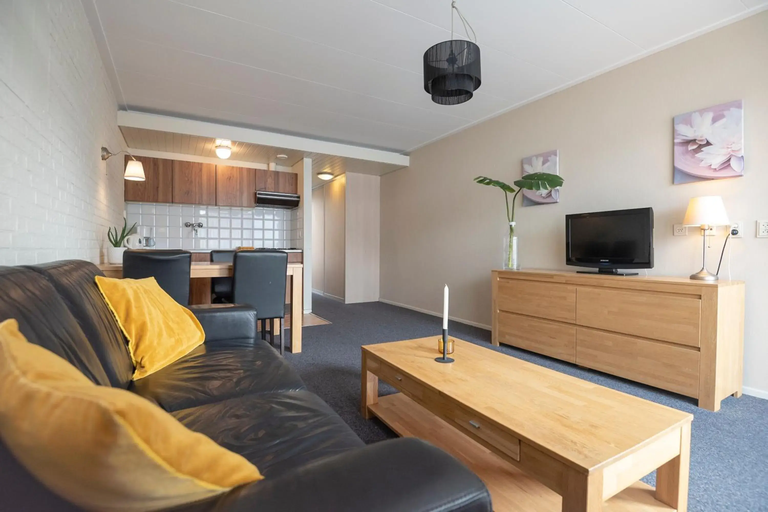 One-Bedroom Apartment in Hotel Royal One-Bedroom Apartment in Hotel Royal