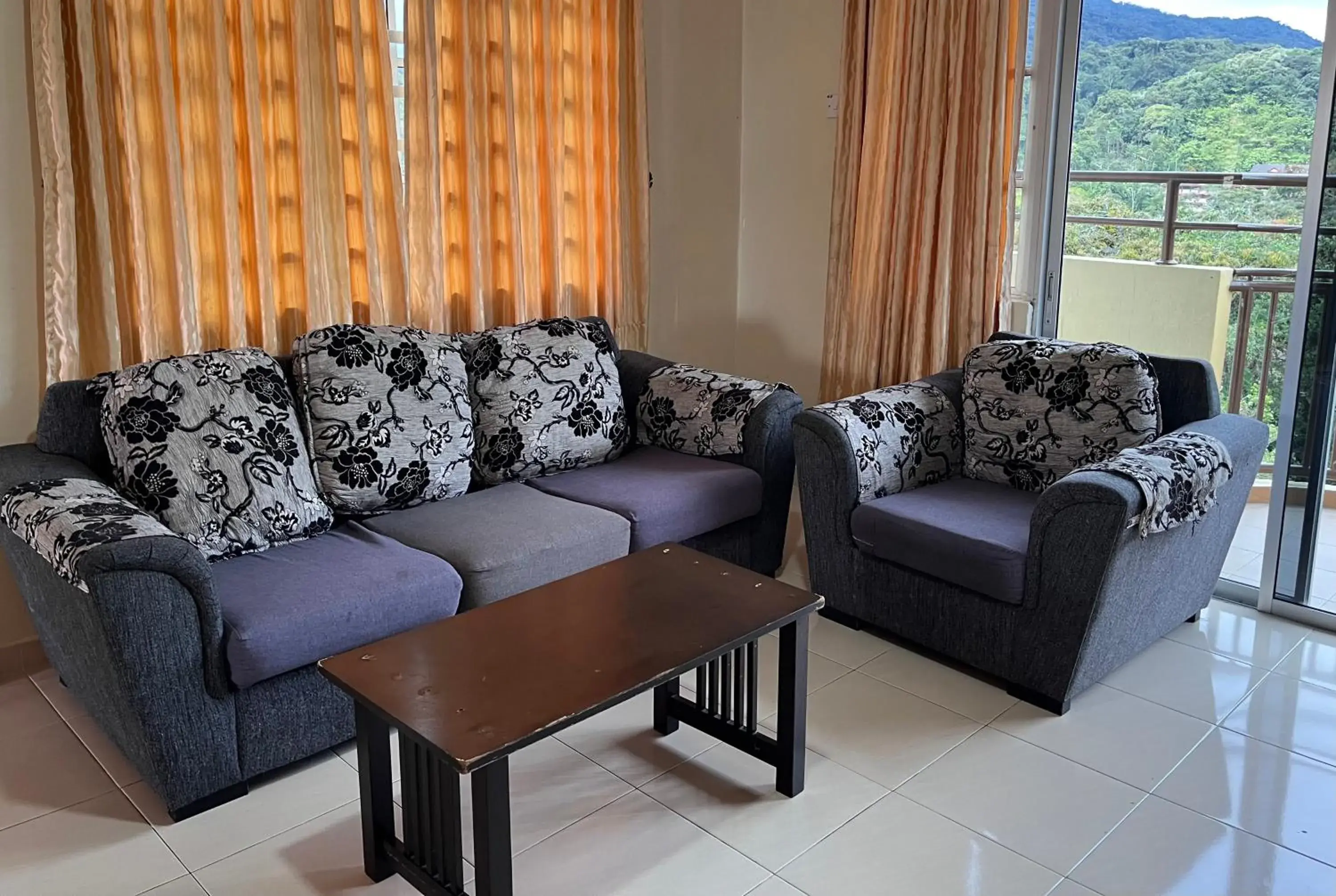 Cameron Supersave Apartment @ Crown Imperial Court Cameron Supersave Apartment @ Crown Imperial Court