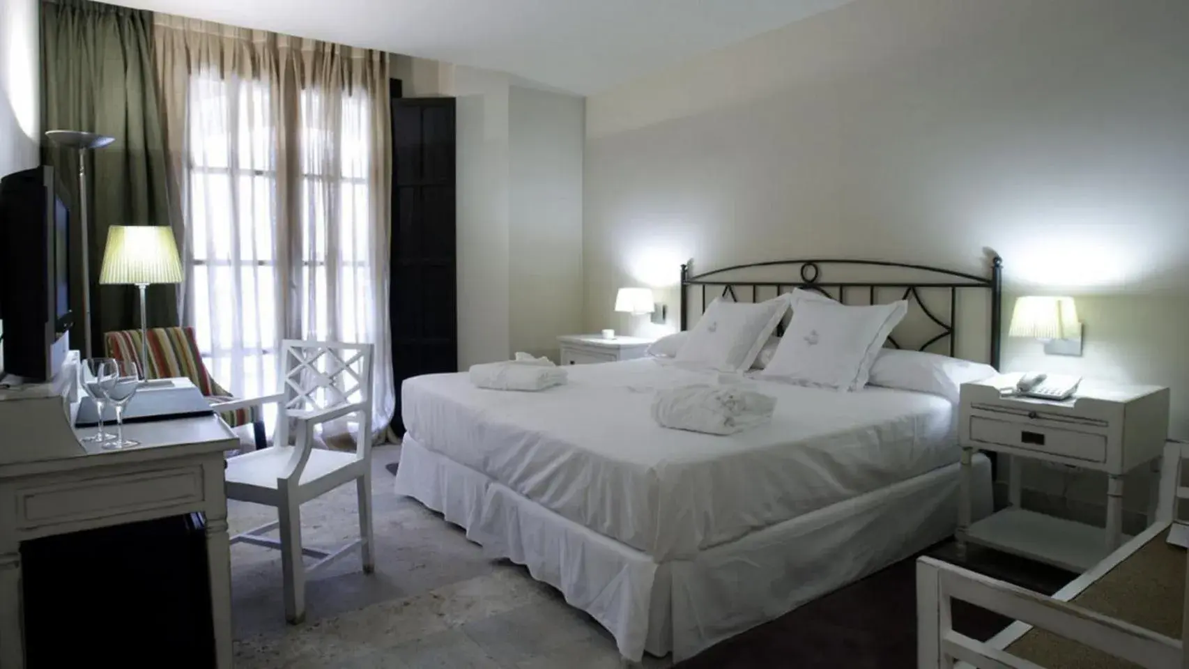 Double Room in Hotel Palacio de Mengibar Double Room in Hotel Palacio de Mengibar