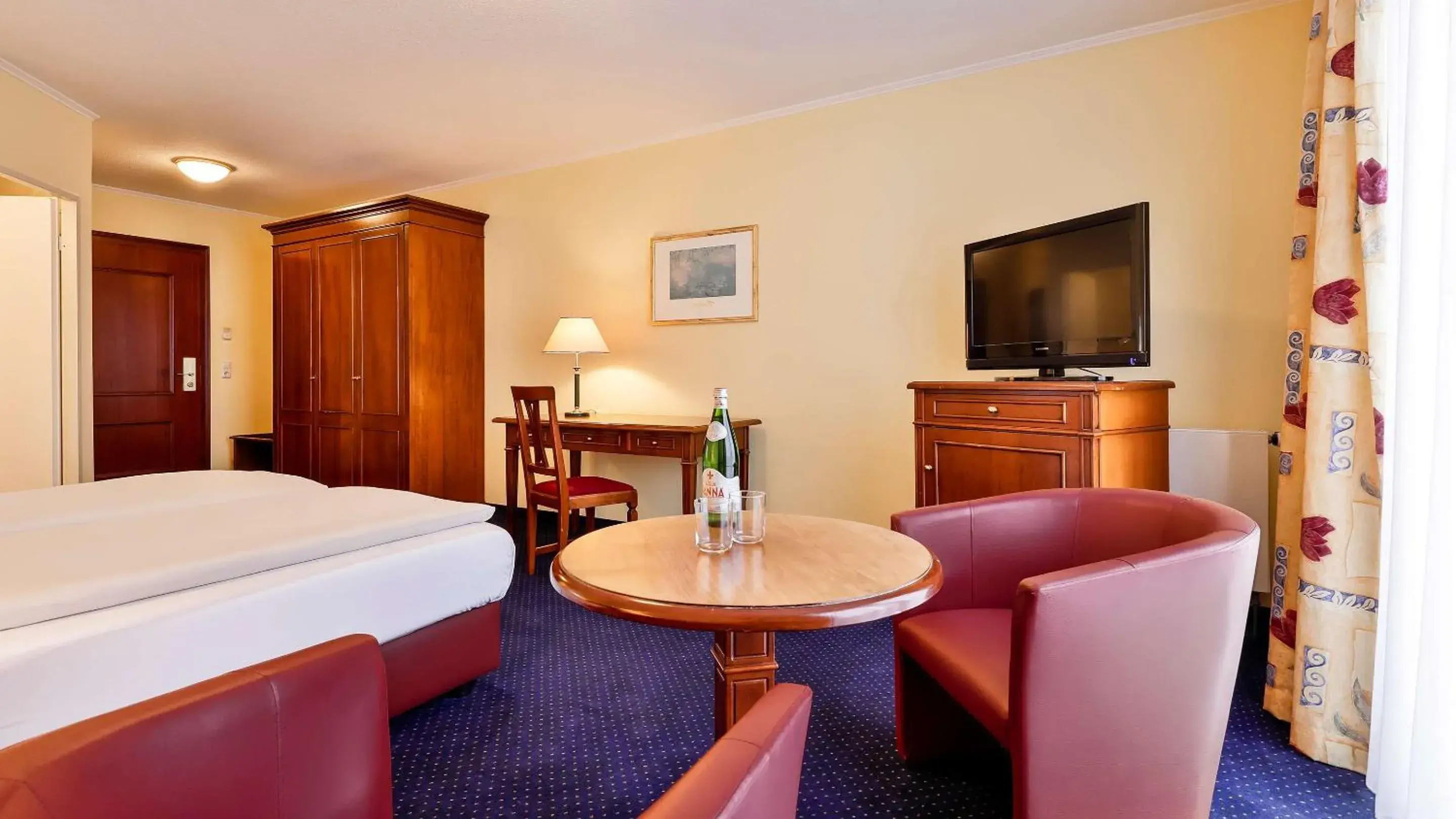 Superior Suite in Dorint MARC AUREL Spa & Golf Resort Superior Suite in Dorint MARC AUREL Spa & Golf Resort