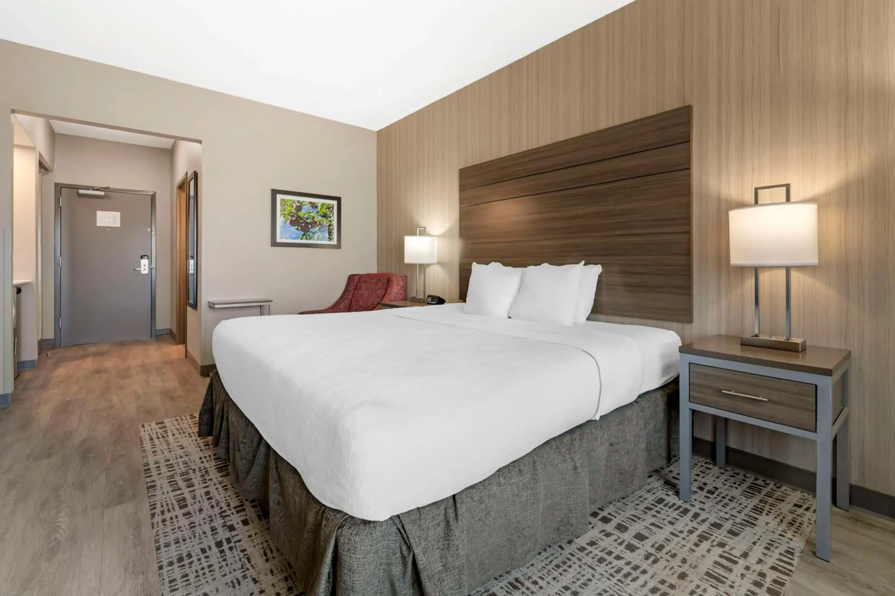 King Room - Non-Smoking in Best Western Plus LaCrescent - LaCrosse King Room - Non-Smoking in Best Western Plus LaCrescent - LaCrosse