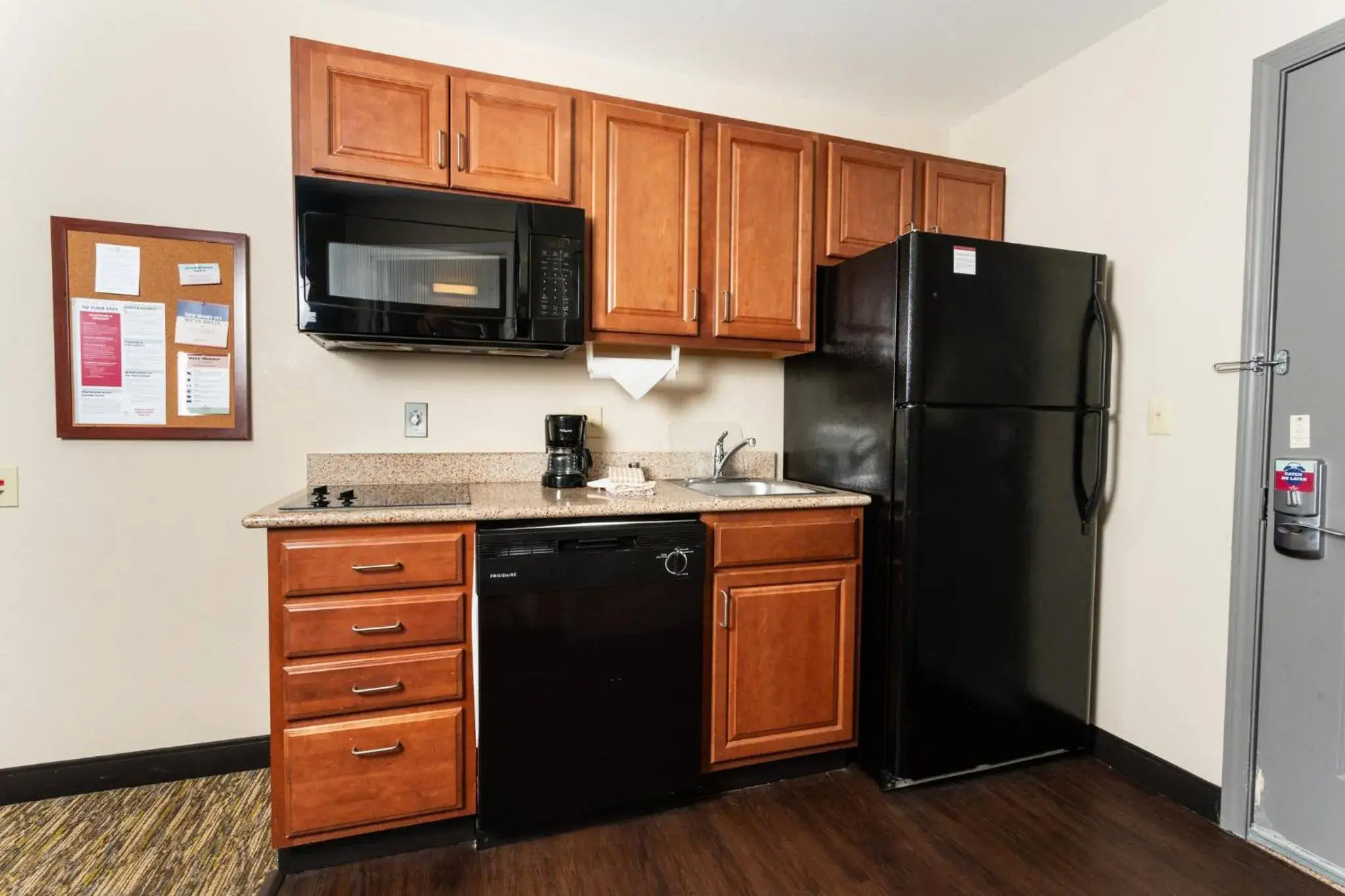 Queen Studio - Disability Access in Candlewood Suites Roswell by IHG Queen Studio - Disability Access in Candlewood Suites Roswell by IHG