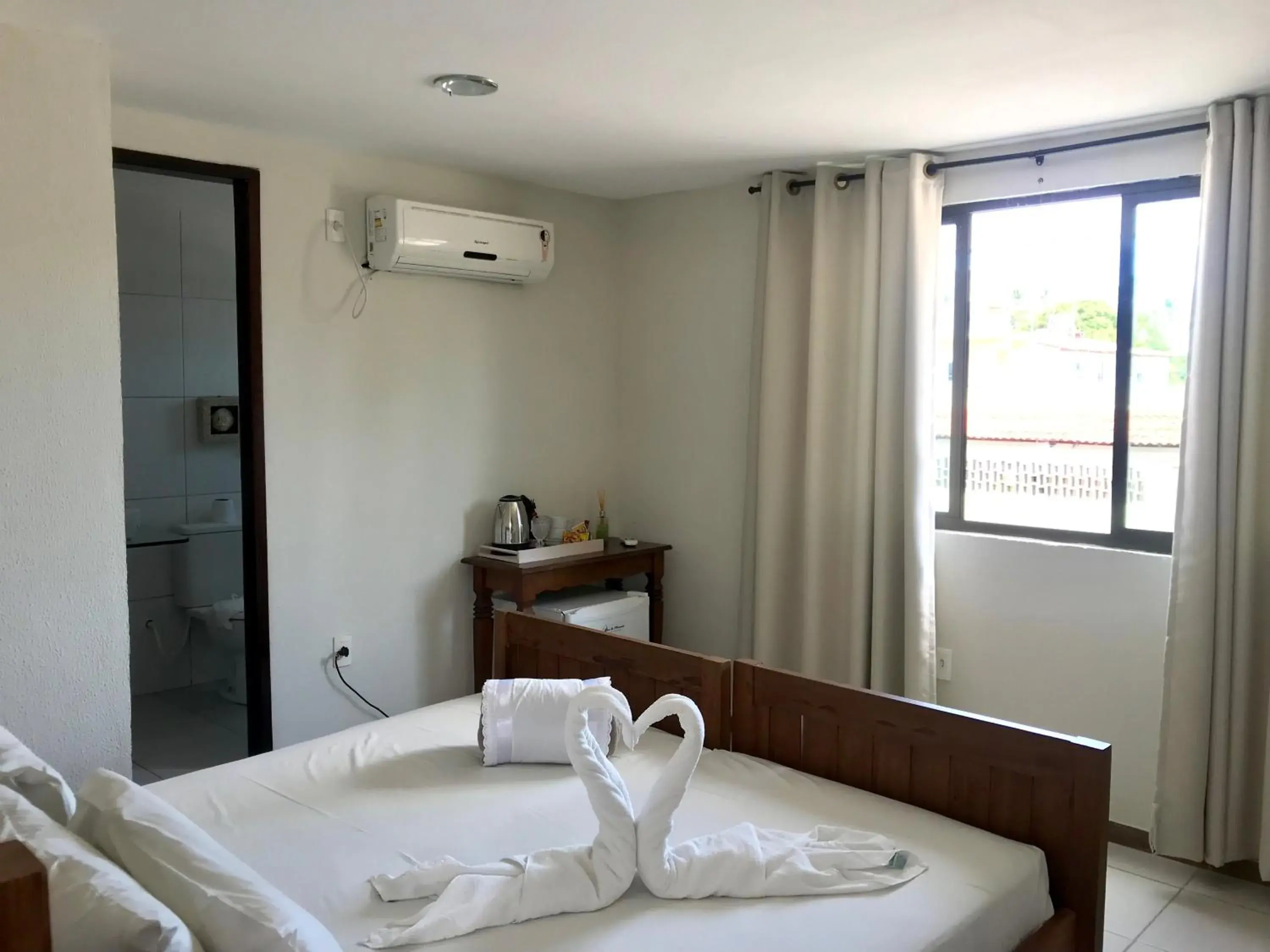 Two-Bedroom Suite in Pousada Flor de Maraca Two-Bedroom Suite in Pousada Flor de Maraca