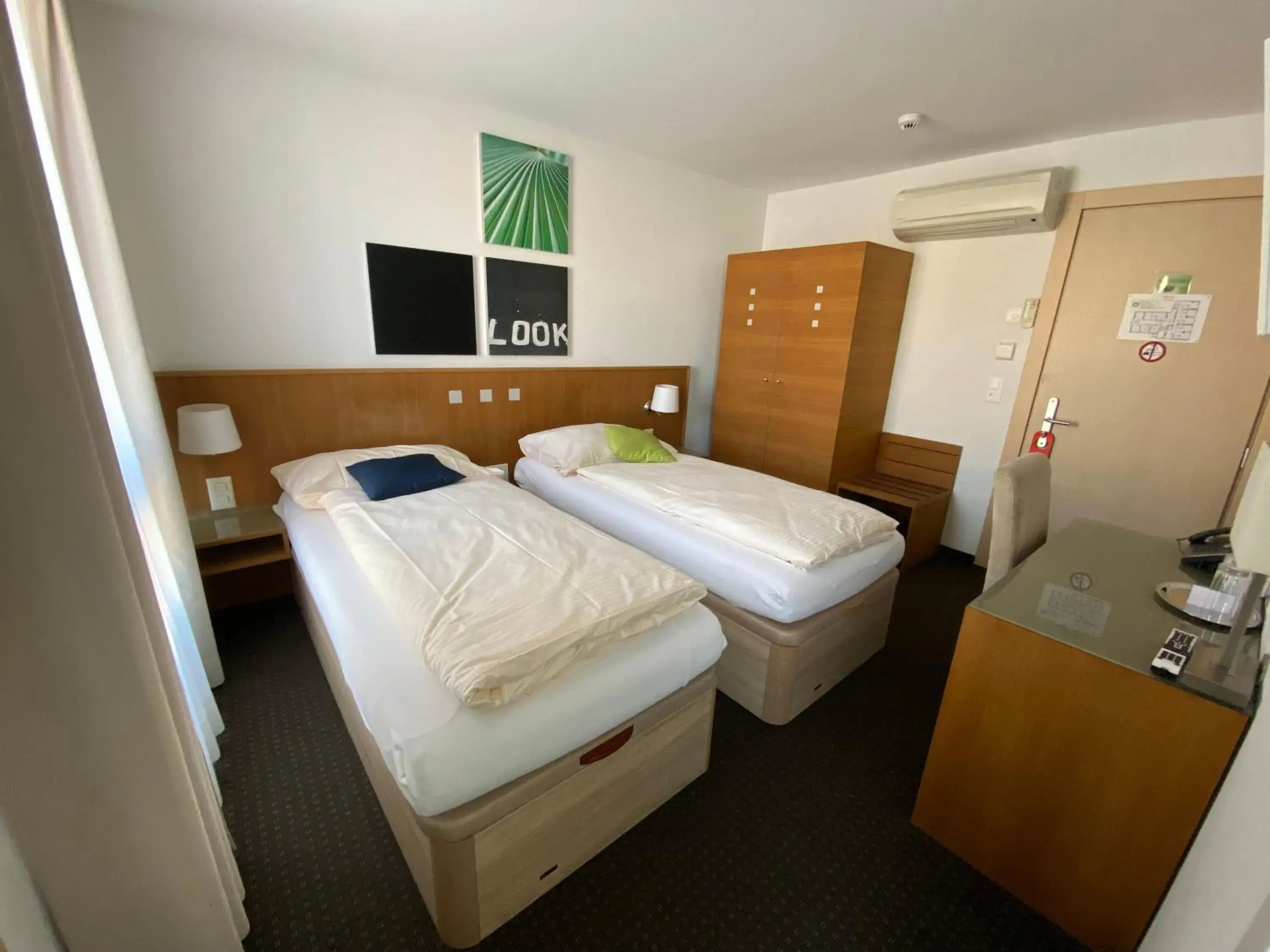Economy Twin Room - single occupancy in Businesshotel Lux Economy Twin Room - single occupancy in Businesshotel Lux