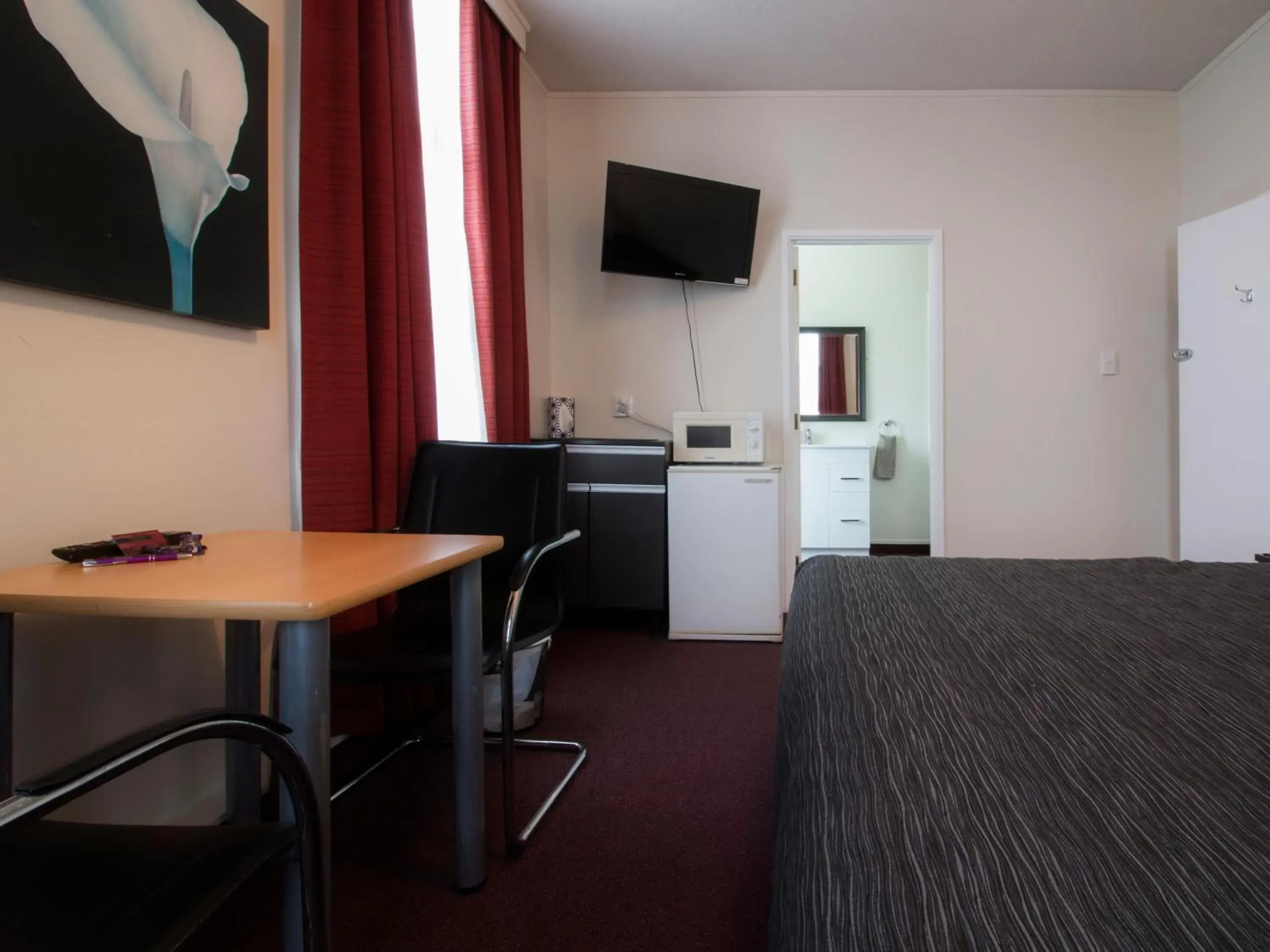 Triple Room in Masonic Hotel Triple Room in Masonic Hotel