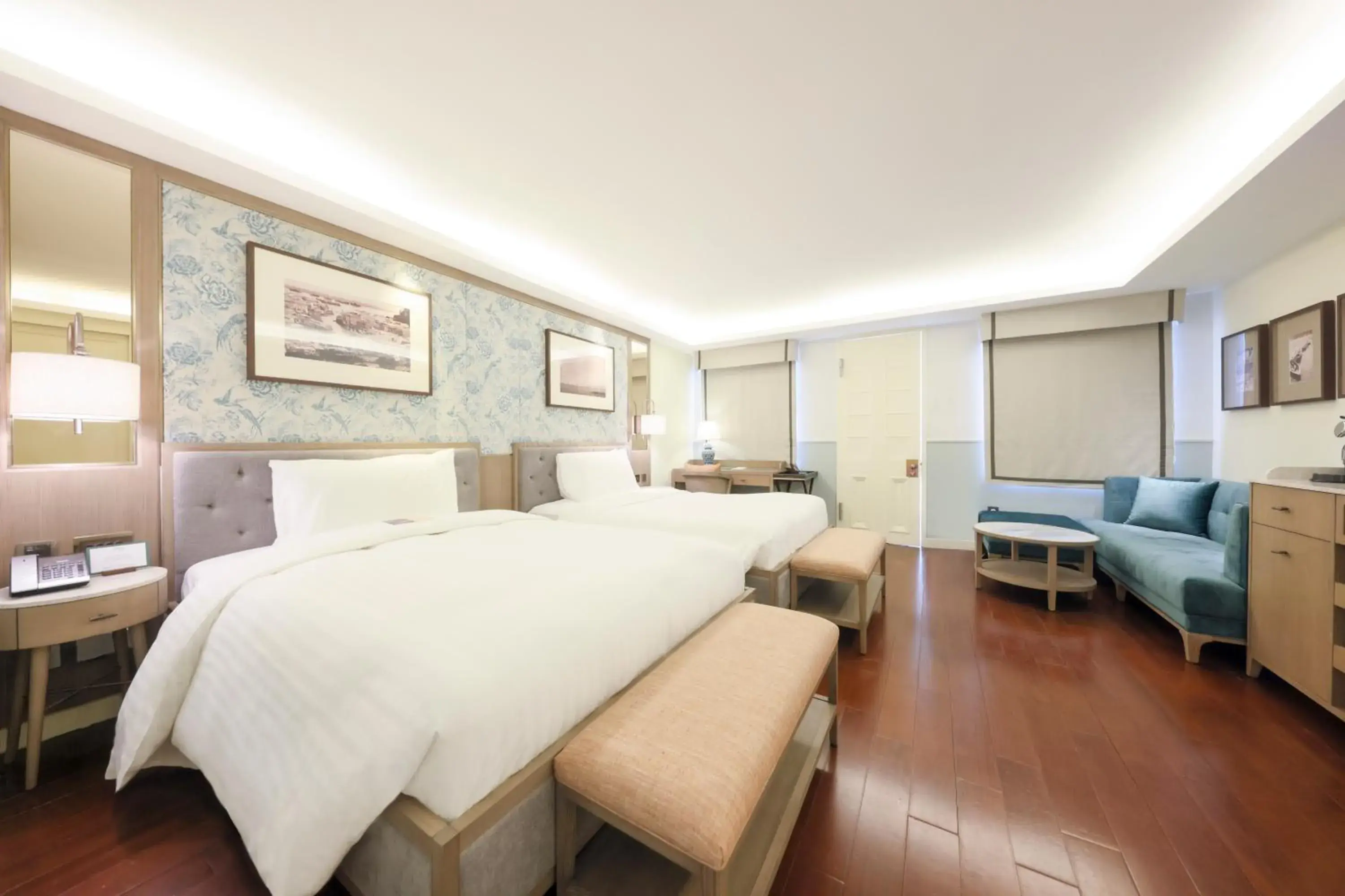 Deluxe Double Room with Two Double Beds in Tai O Heritage Hotel Deluxe Double Room with Two Double Beds in Tai O Heritage Hotel