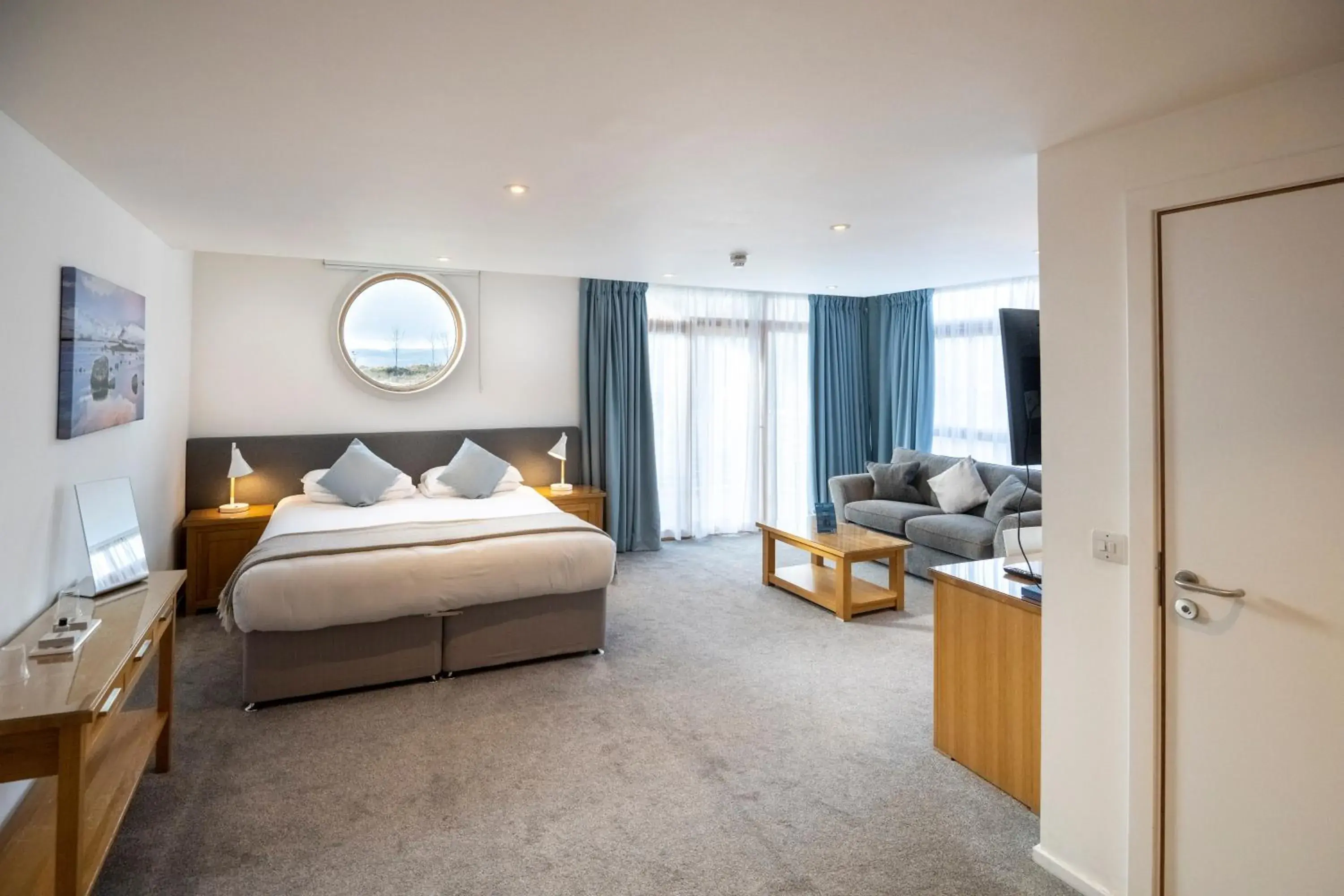 Superior Double Room in Portavadie Loch Fyne Scotland Superior Double Room in Portavadie Loch Fyne Scotland