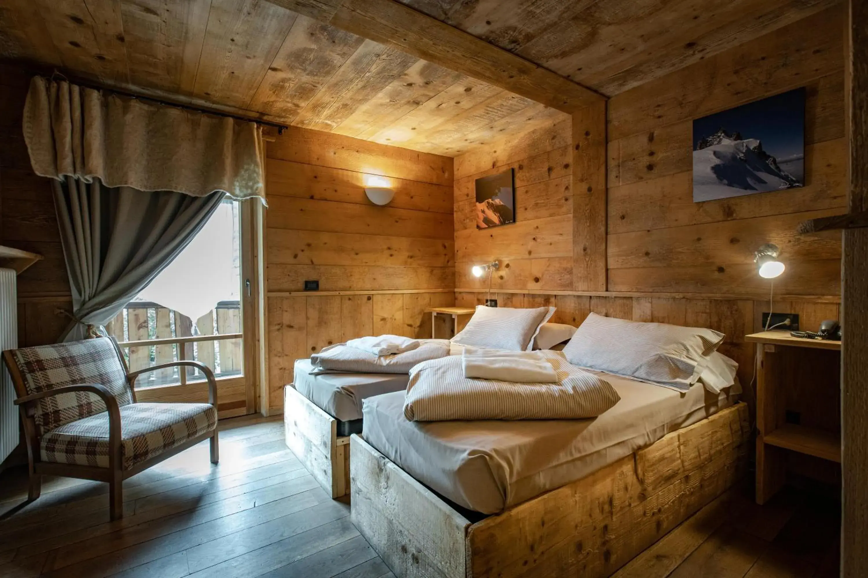 Double or Twin Room in Chalet Svizzero Double or Twin Room in Chalet Svizzero