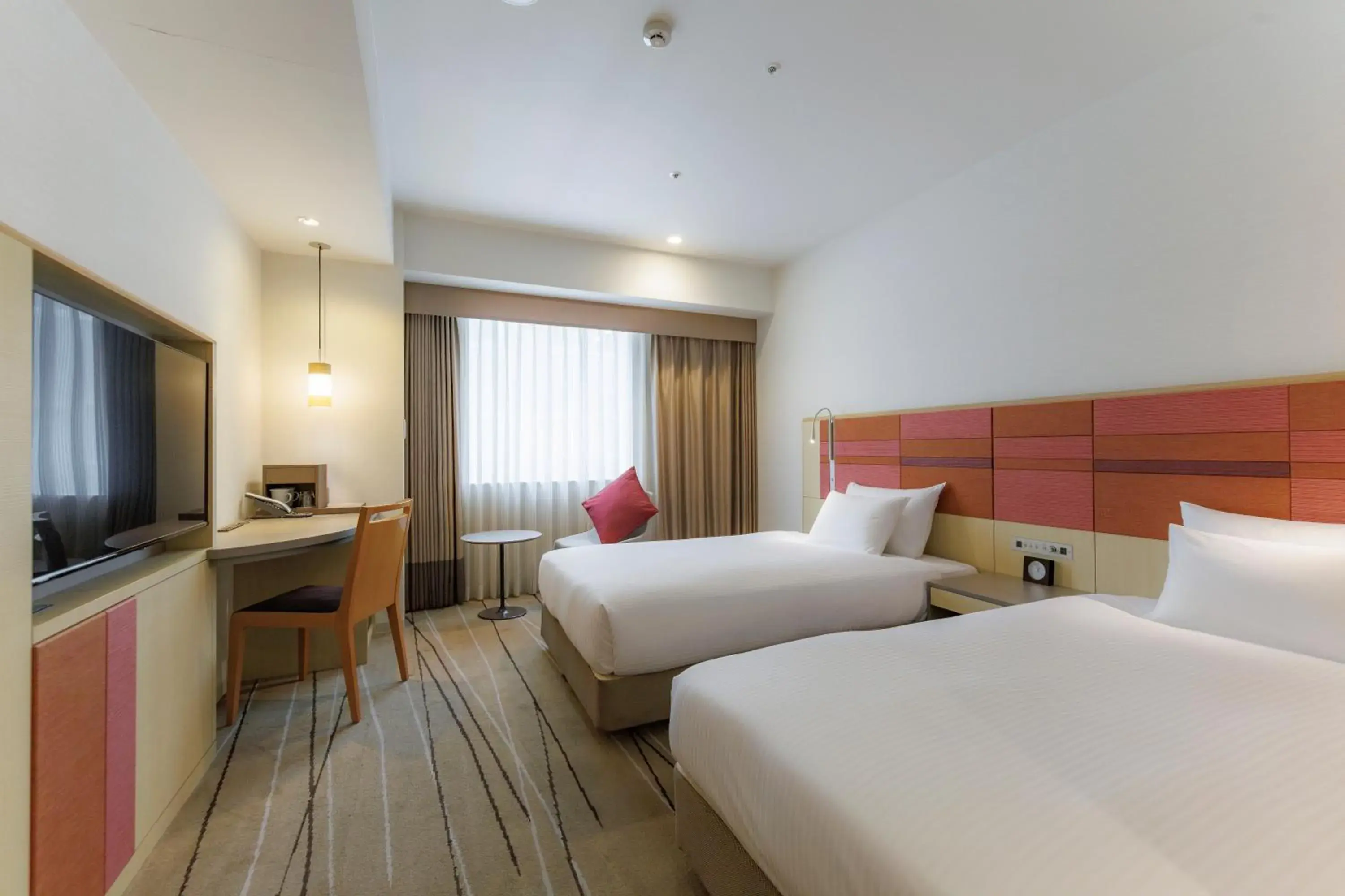 Superior Twin Room in JR Kyushu Hotel Blossom Hakata Central Superior Twin Room in JR Kyushu Hotel Blossom Hakata Central